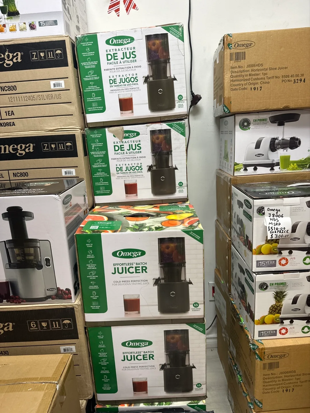 Omega Effortless Batch Juicer - Cold Press Juicer image indicator(2)