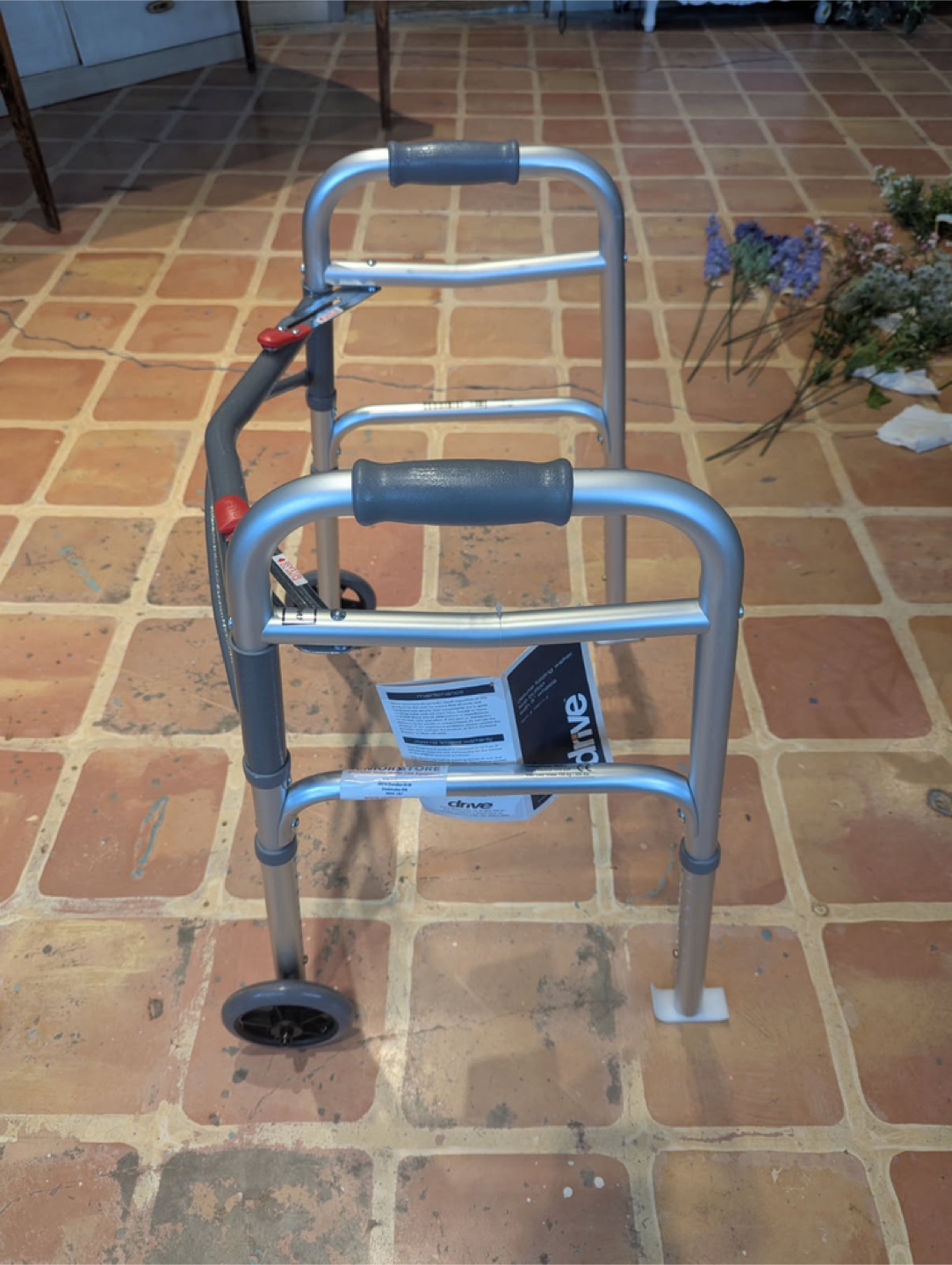 Drive Medical Aluminium Rolling Walker - photo 2