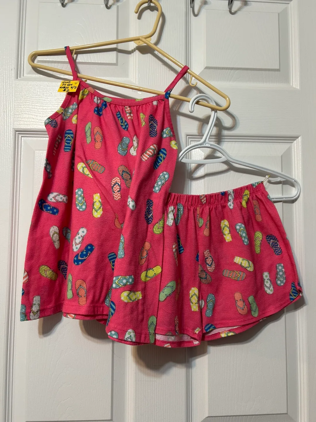 Girls clothing ** various sizes & prices** image indicator(2)