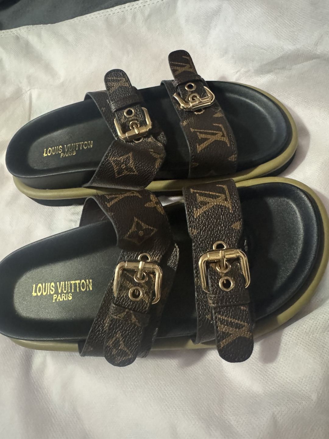 Louis Vuitton Slides - photo 3