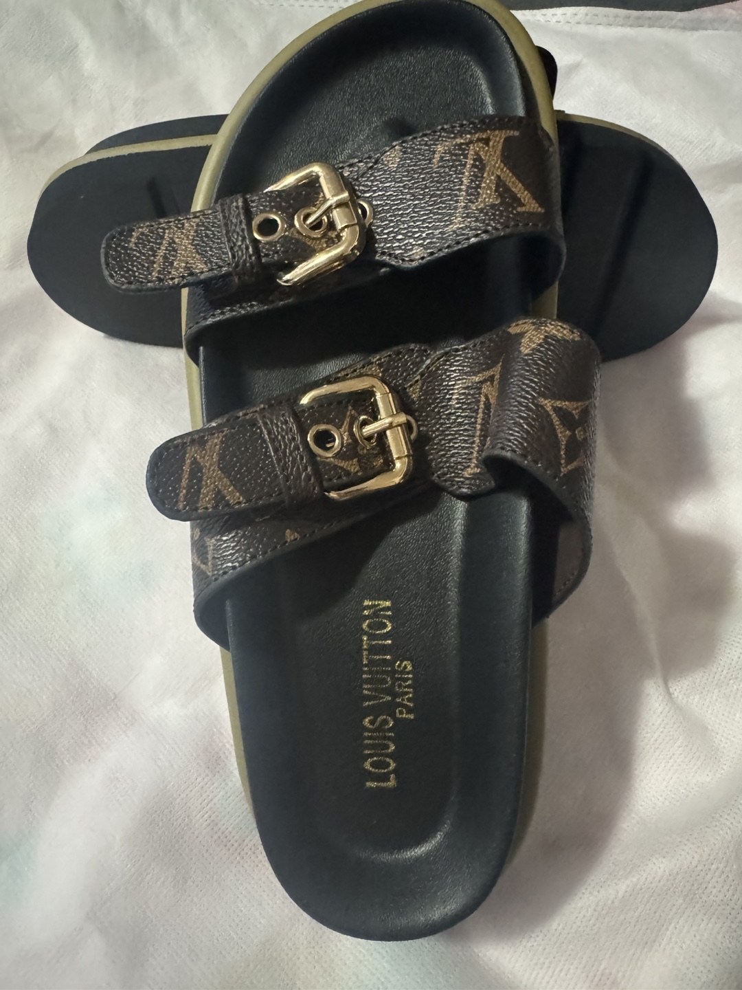Louis Vuitton Slides - photo 4