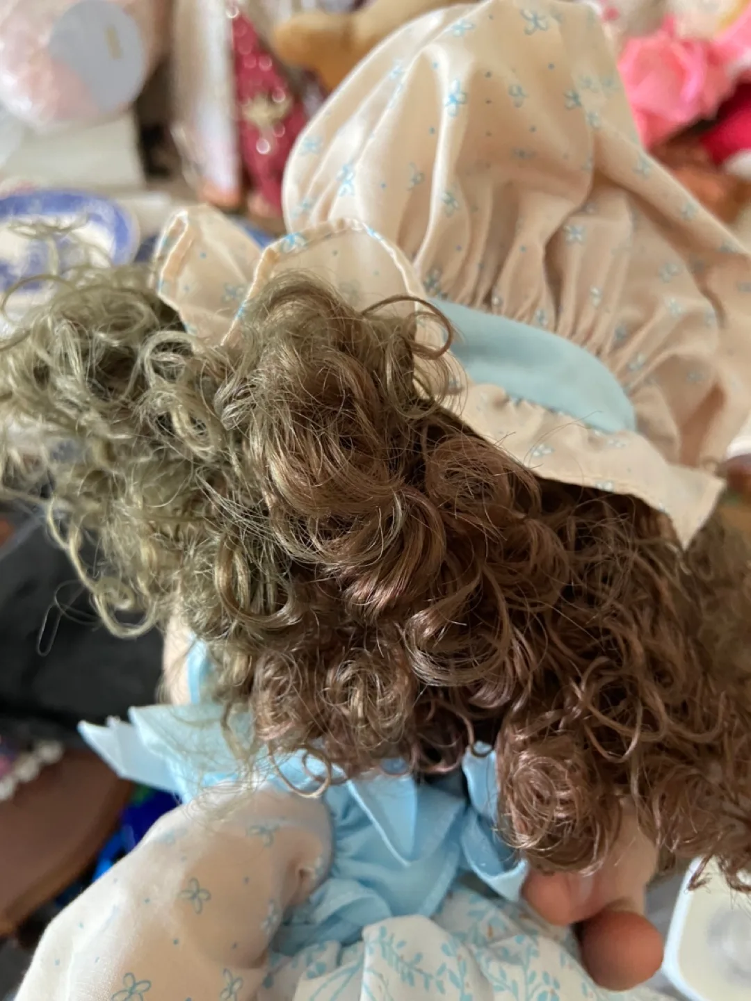 1985 Precious Moments Last Forever Applause Heidi Locket image indicator(10)