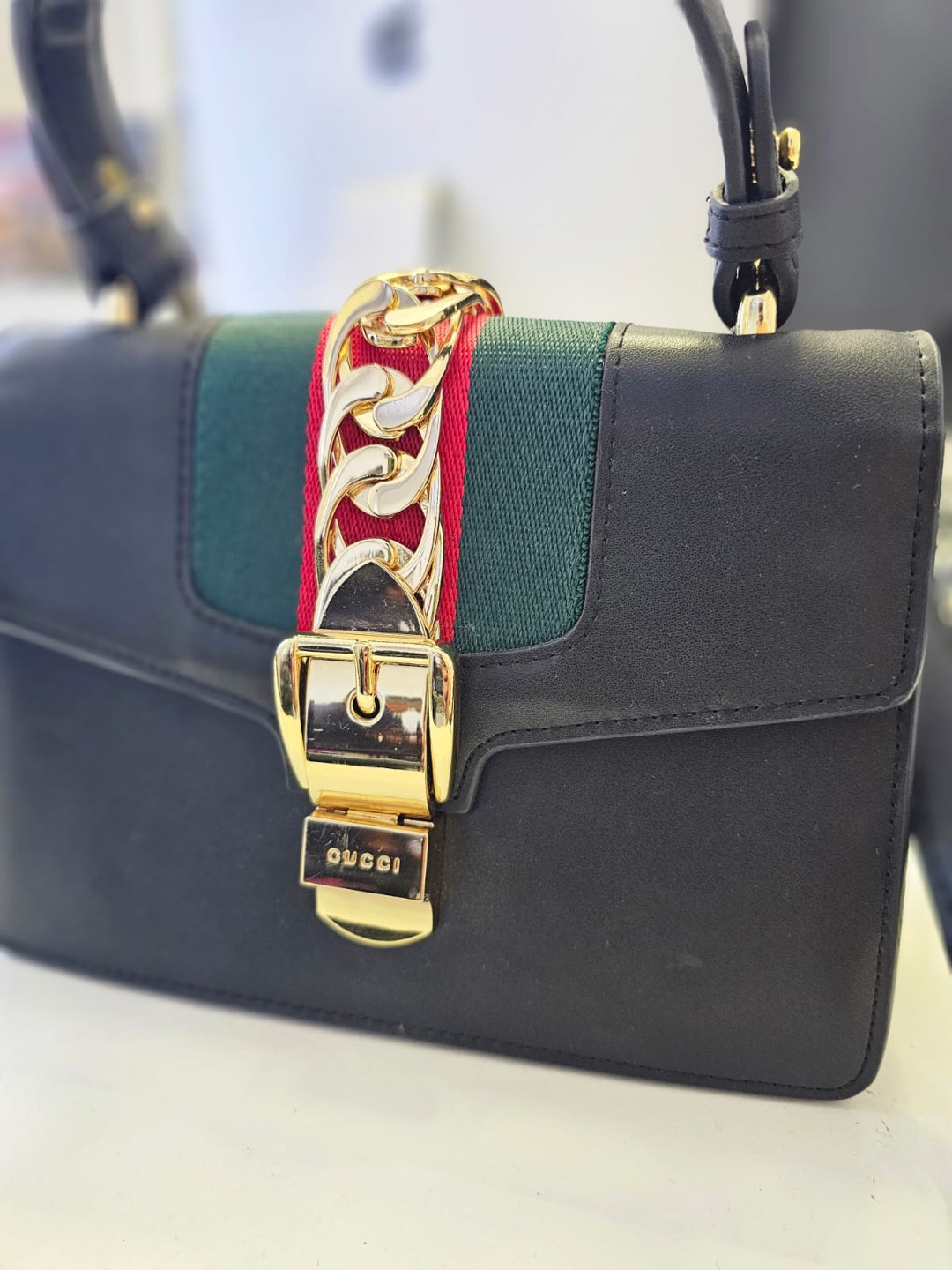 Gucci Black Leather Crossbody Bag - photo 2