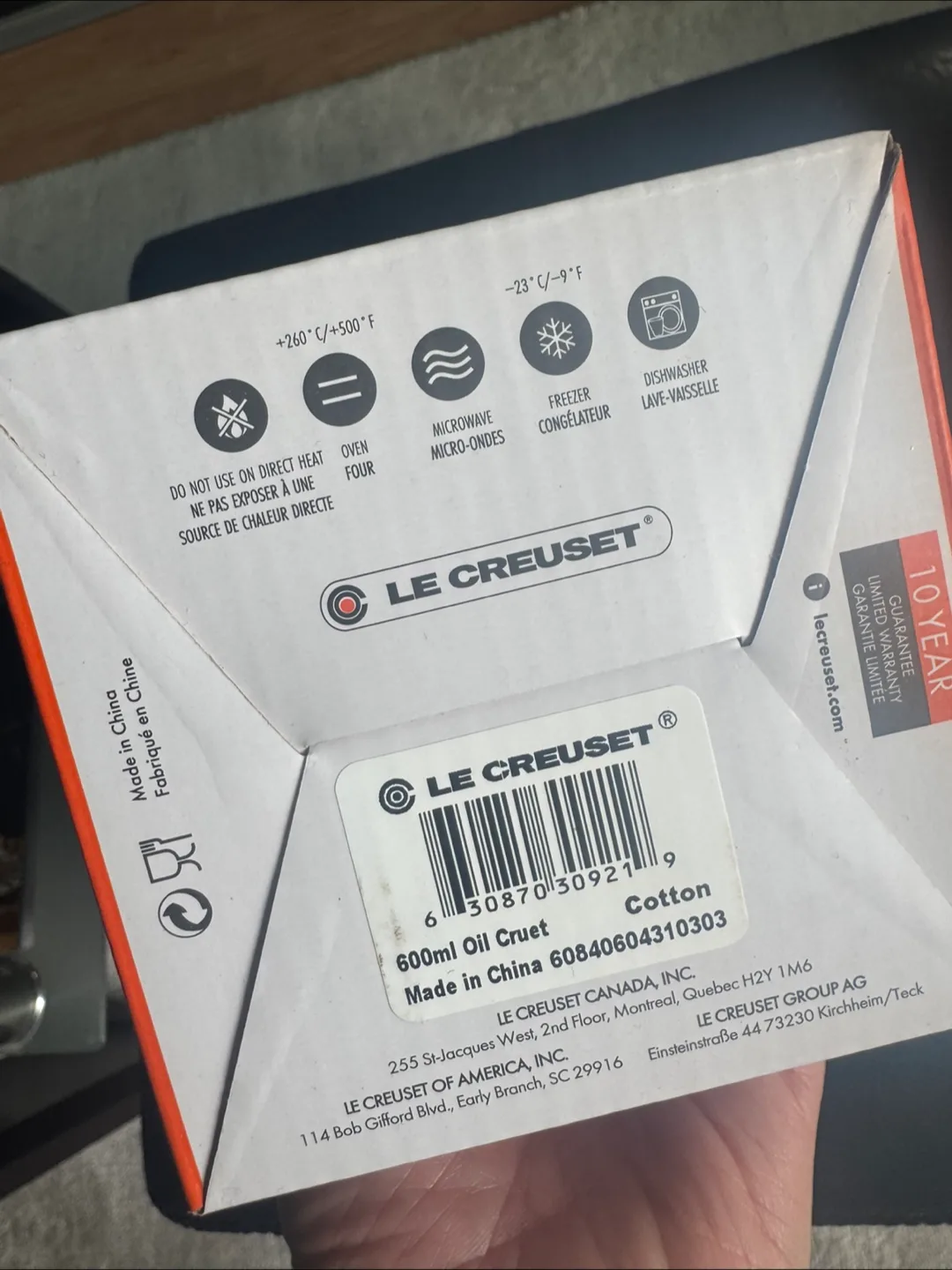 Le Creuset Oil Cruet - brand new in box image indicator(4)