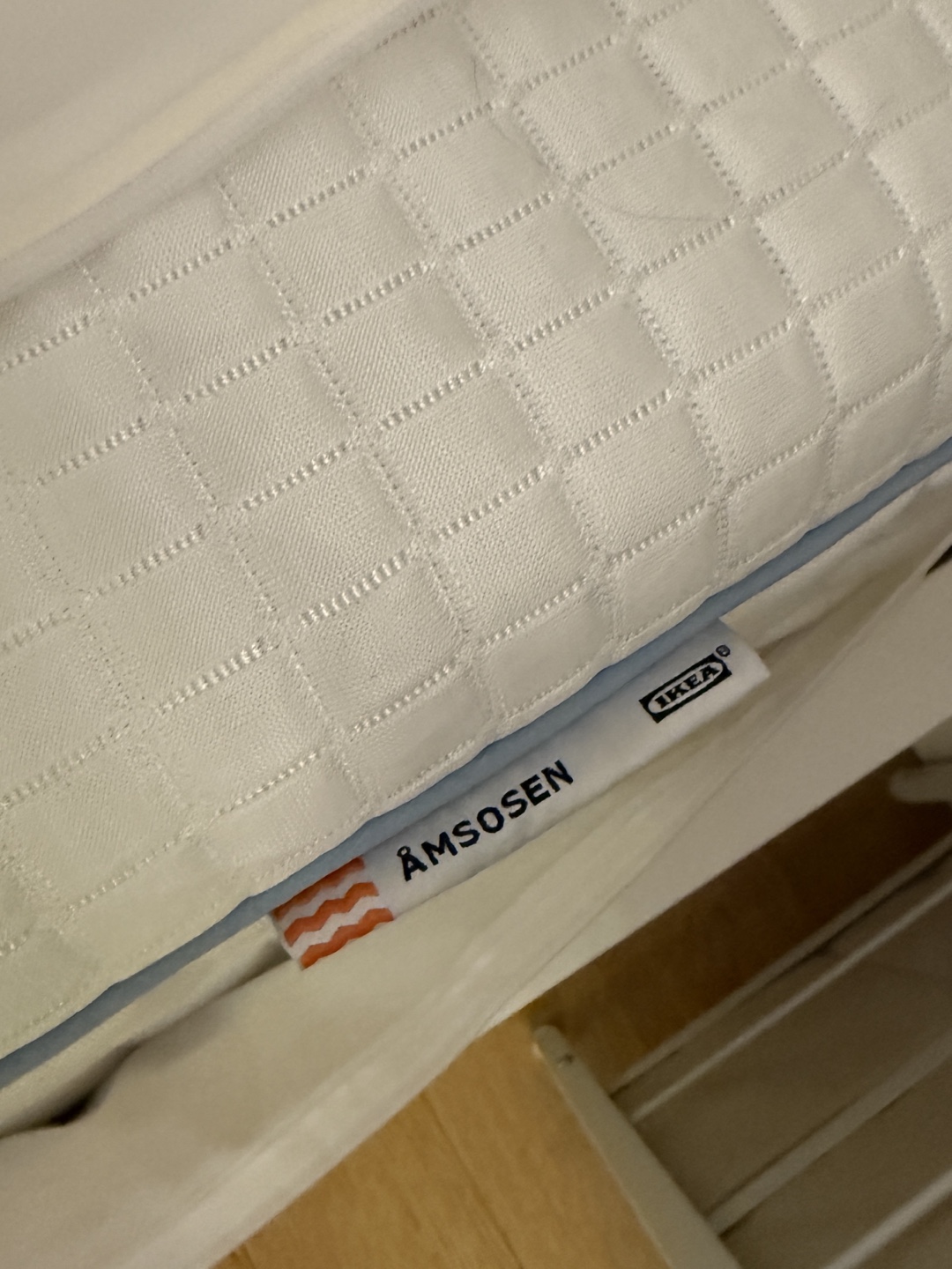 IKEA MALM Queen Bed Frame + AMSOSEN Queen Mattress - photo 3