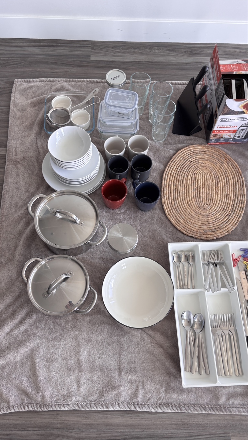 Diningware Mix - Move-out Sale ⚡️ - photo 2