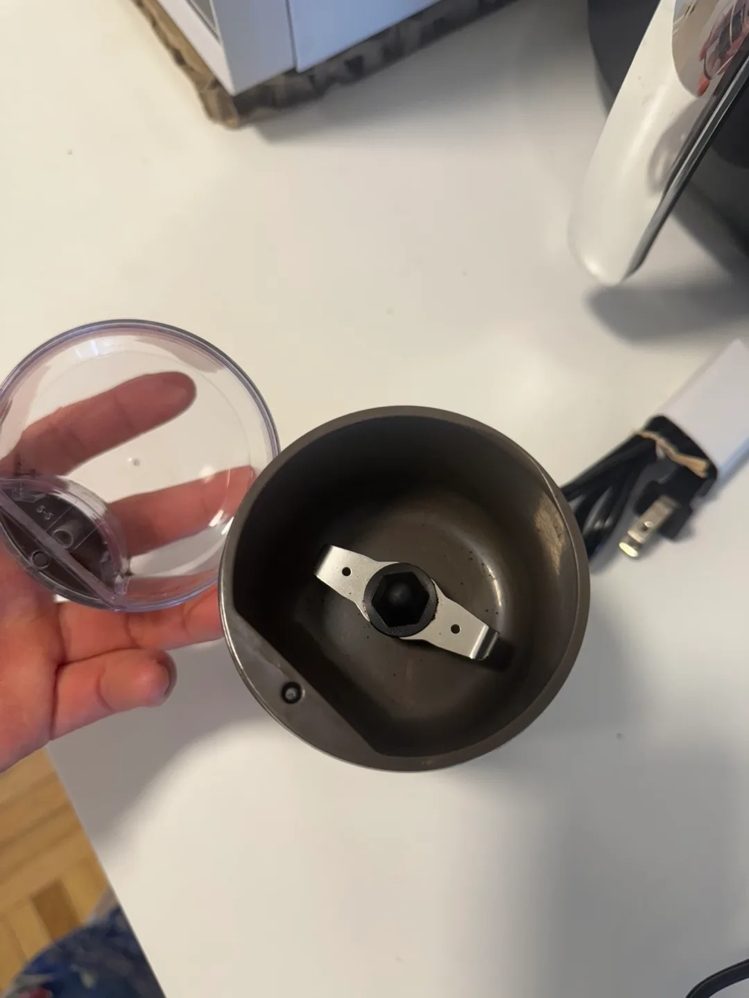 Heritage 3-Function Chopper and free spice grinder image indicator(9)