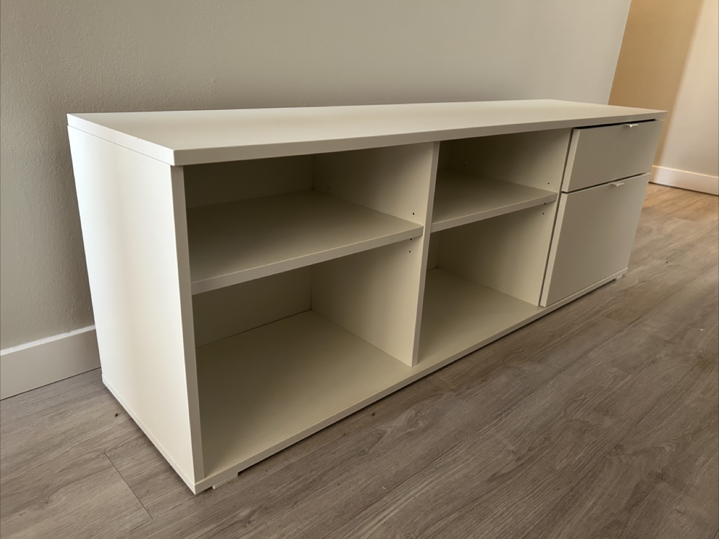 VIHALS TV bench, White Storage Cabinet with Shelves and Drawers