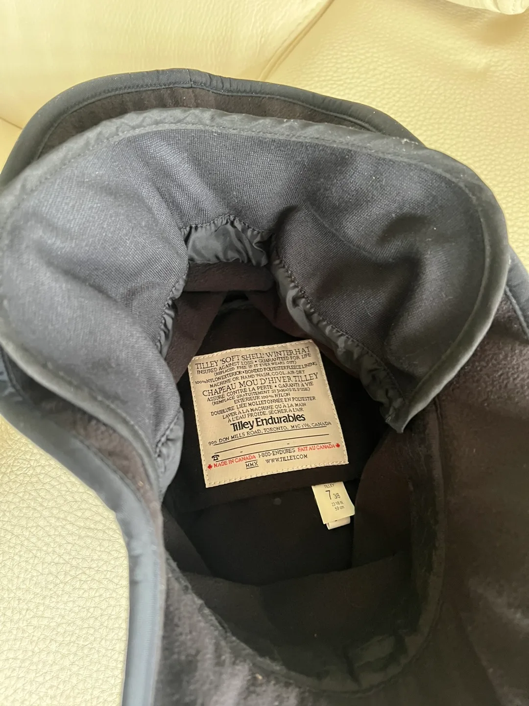 Tilley hat size 7 3/8 image indicator(3)