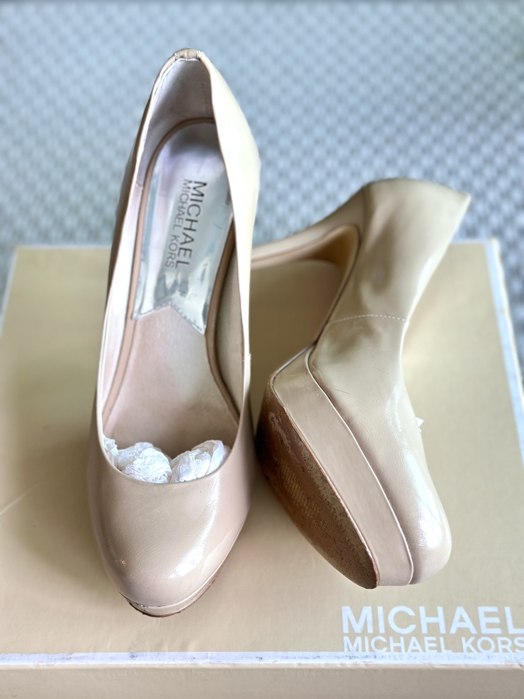 Michael Kors Pumps - Size 6.5 - photo 4