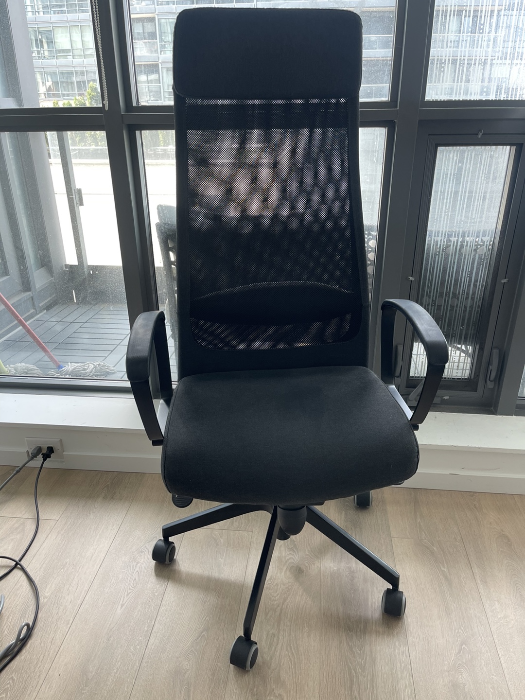 Black Mesh Office Chair