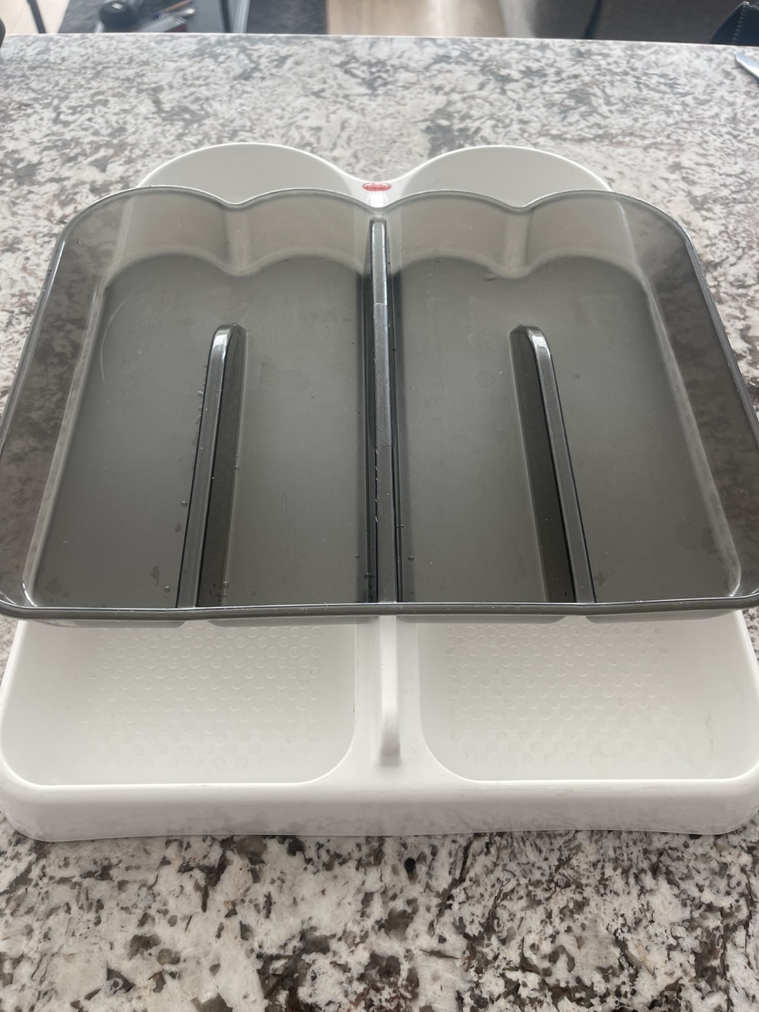 Rubbermaid Two-Tiered Cutlery Tray Organizer - photo 3