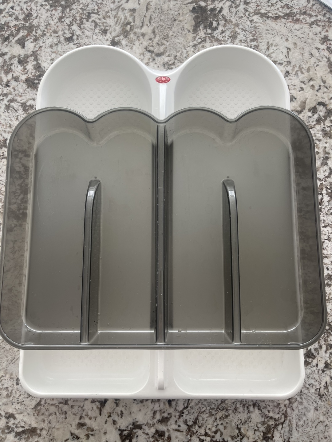 Rubbermaid Two-Tiered Cutlery Tray Organizer