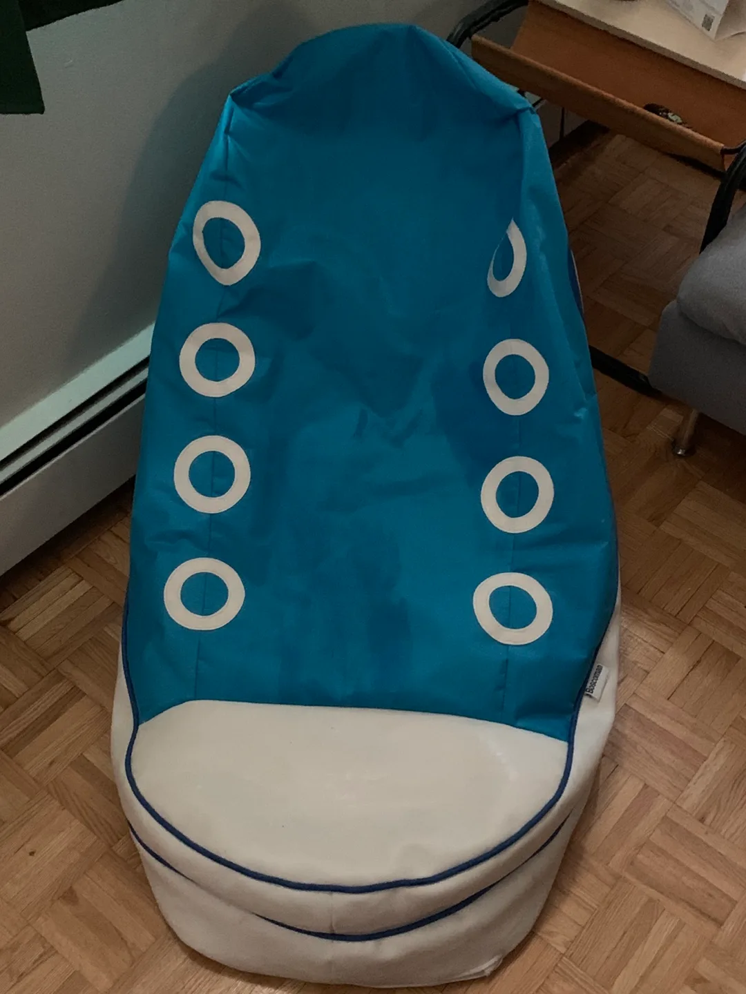 Blue and White Beanbag Chair - Shoe Design image indicator(2)