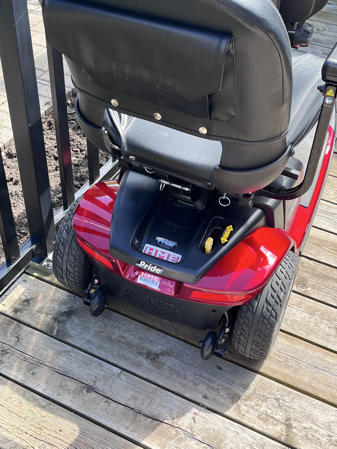 Pride Mobility Scooter - Excellent Condition - photo 4