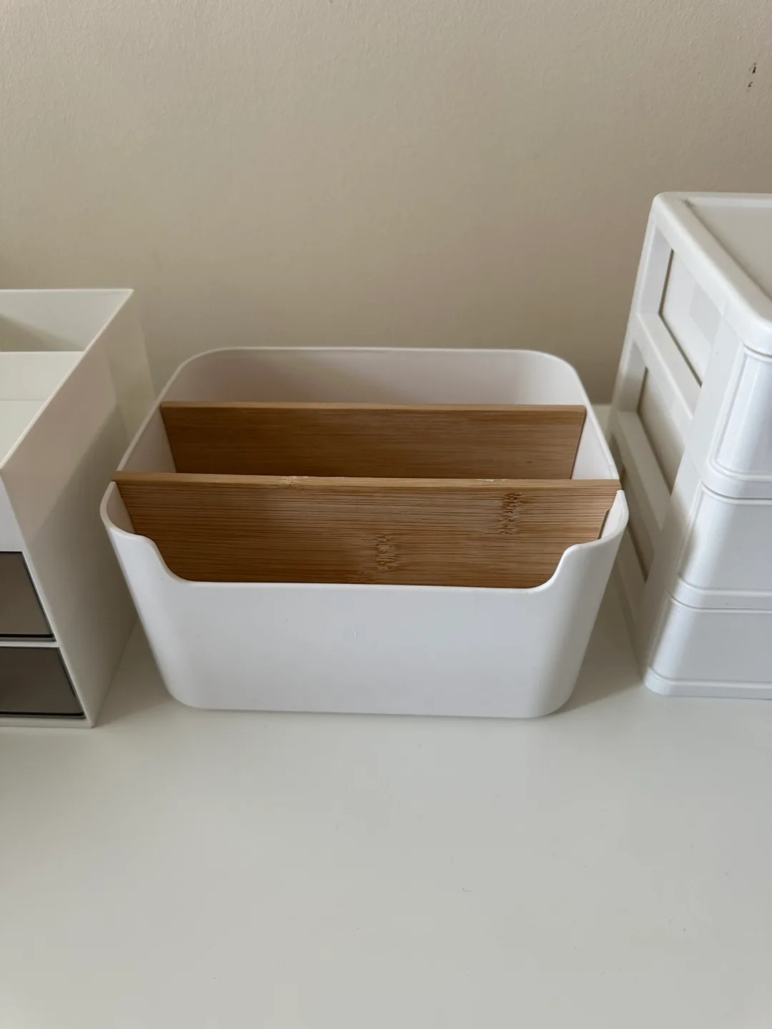 4 Desk Organiser 💚 image indicator(3)