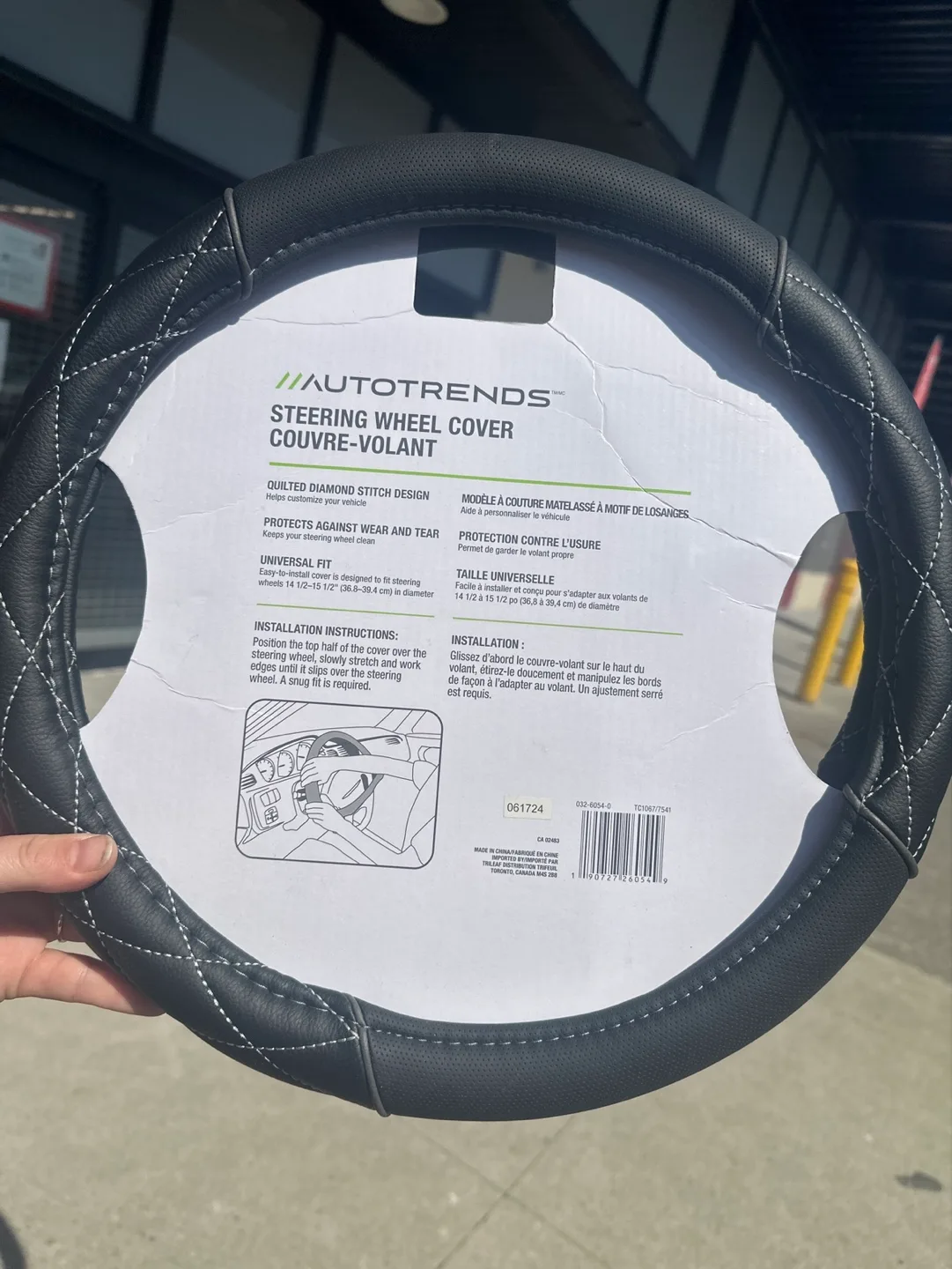 AutoTrends Steering Wheel Cover - Black with White Stitching image indicator(2)