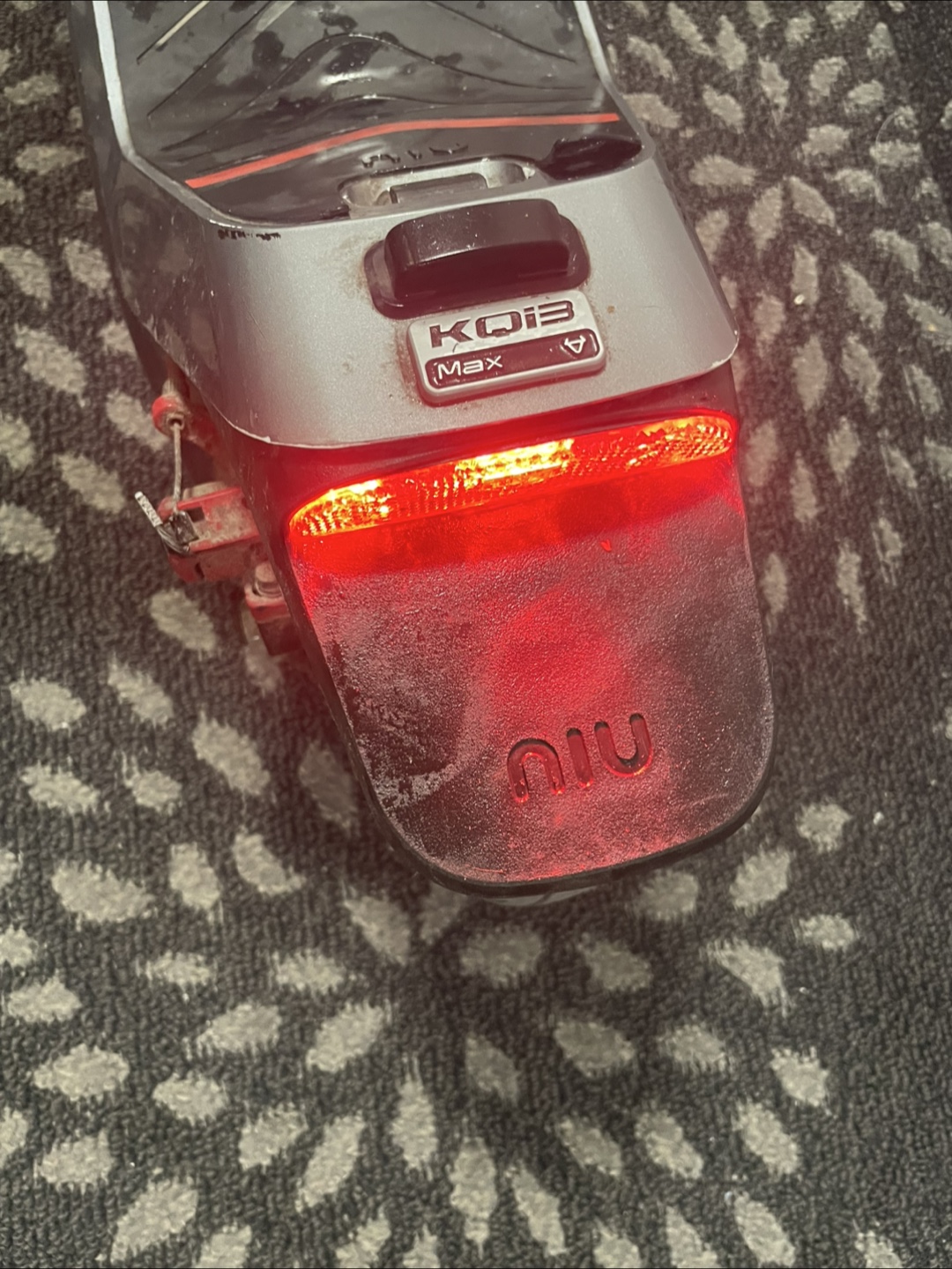 NIU KQi3 Electric Scooter - photo 4