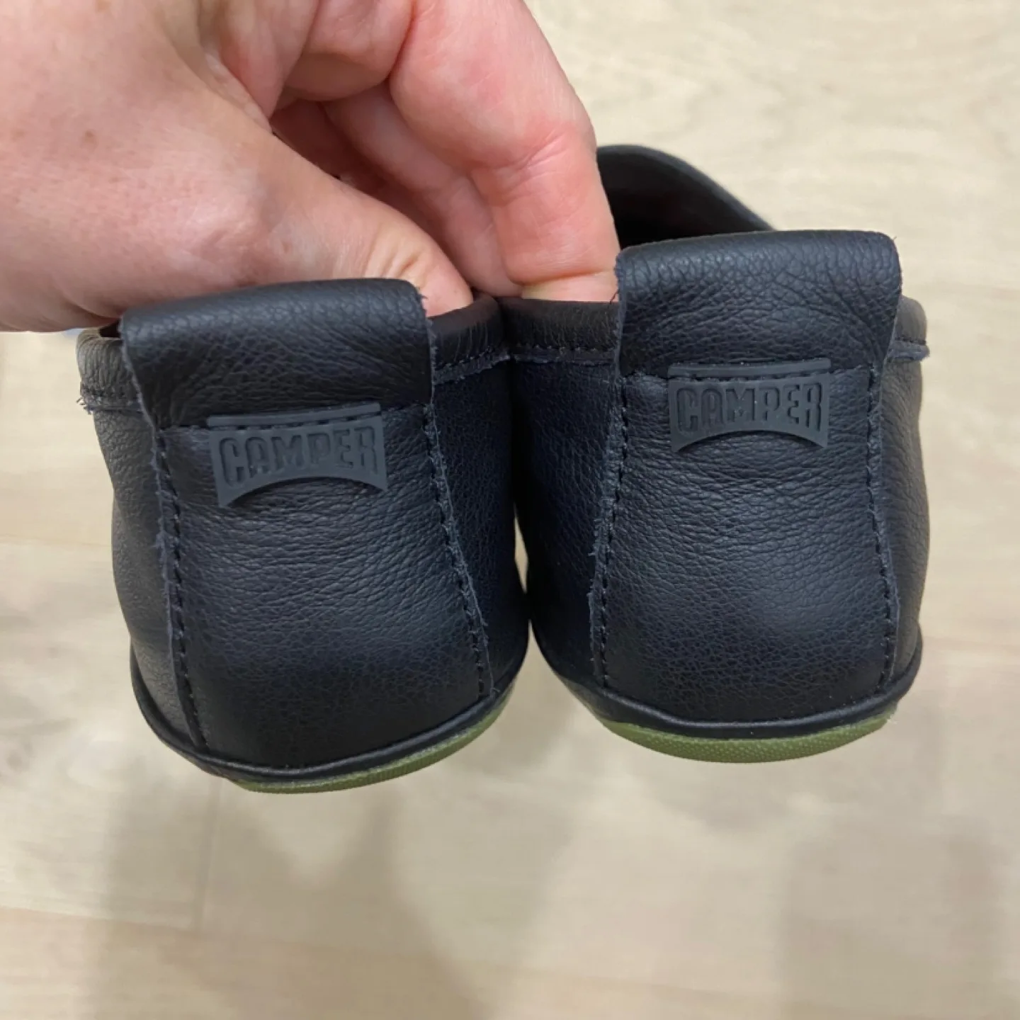 New size 35/5 Camper “Right” shoes image indicator(4)