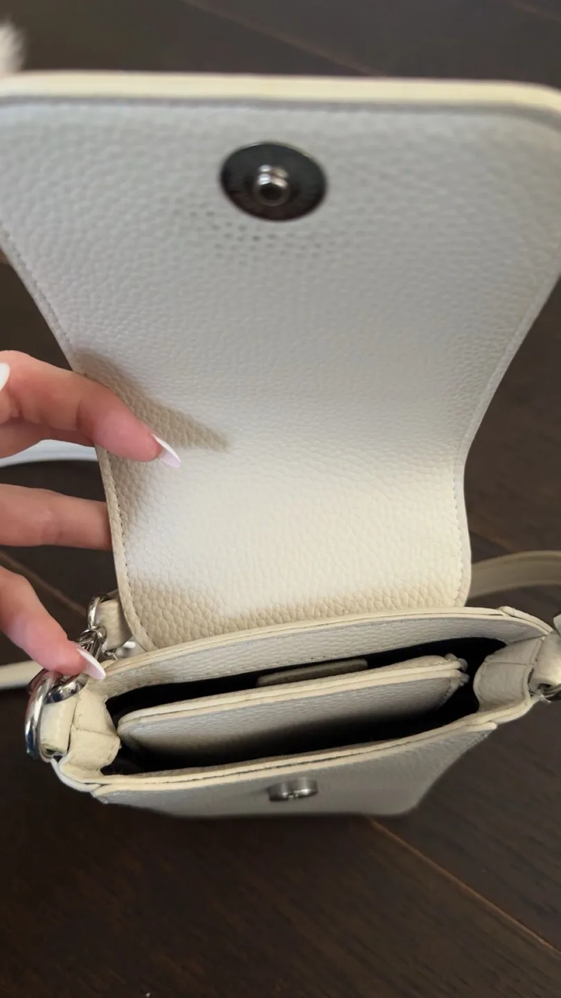 COLLAB Cream Crossbody Bag image indicator(4)