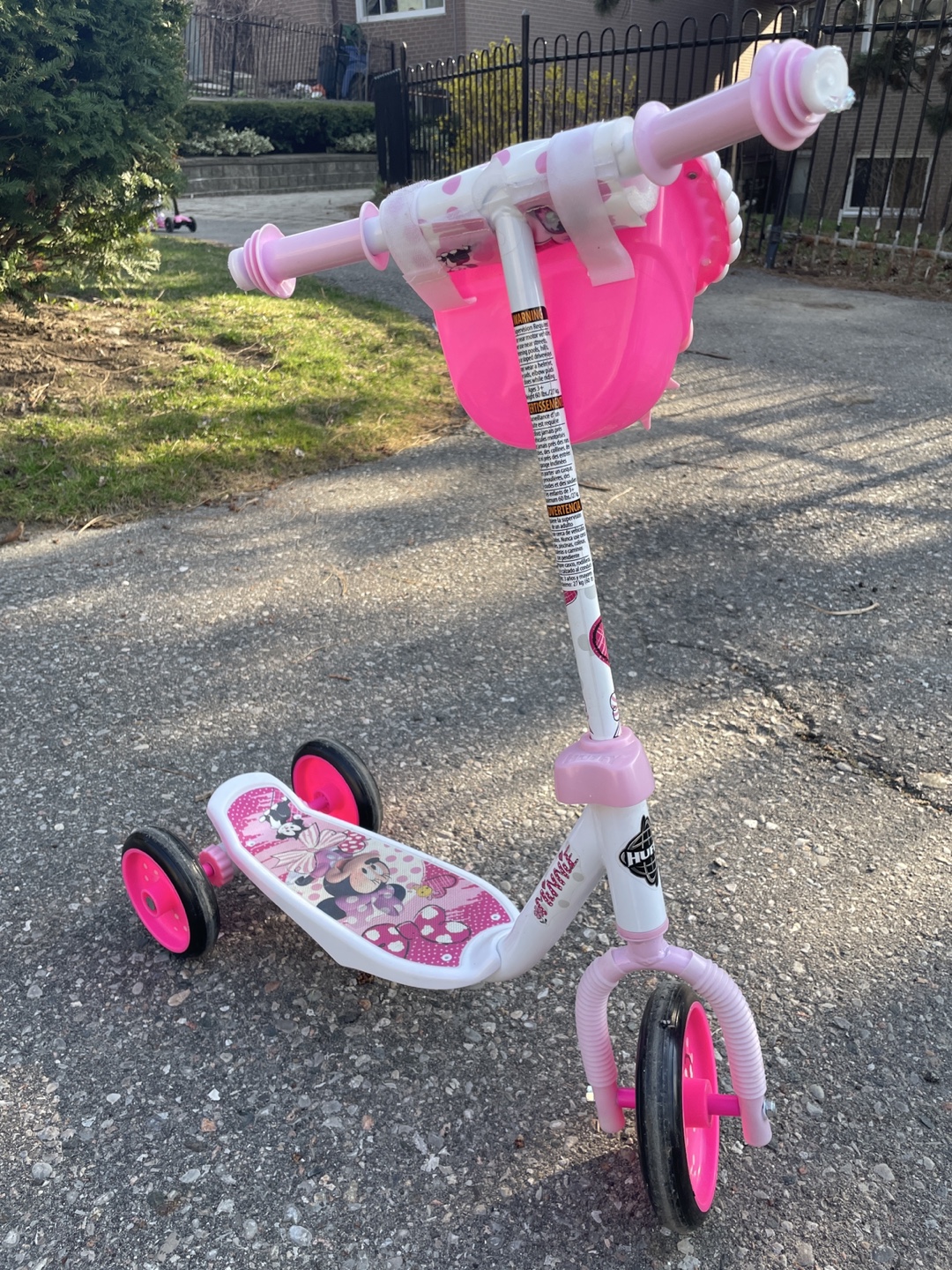 Minnie Mouse 3-Wheel Scooter for Toddlers - photo 3
