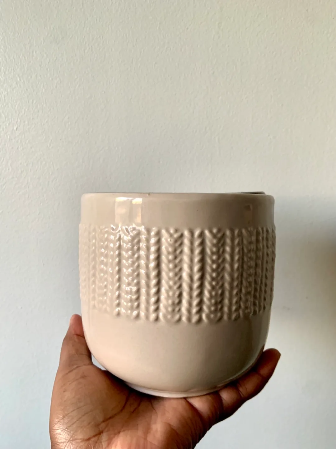 Set of 6 Decorative Planters image indicator(6)