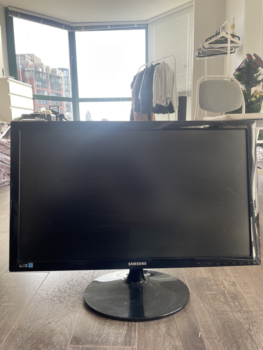 Samsung 23-inch LED Monitor