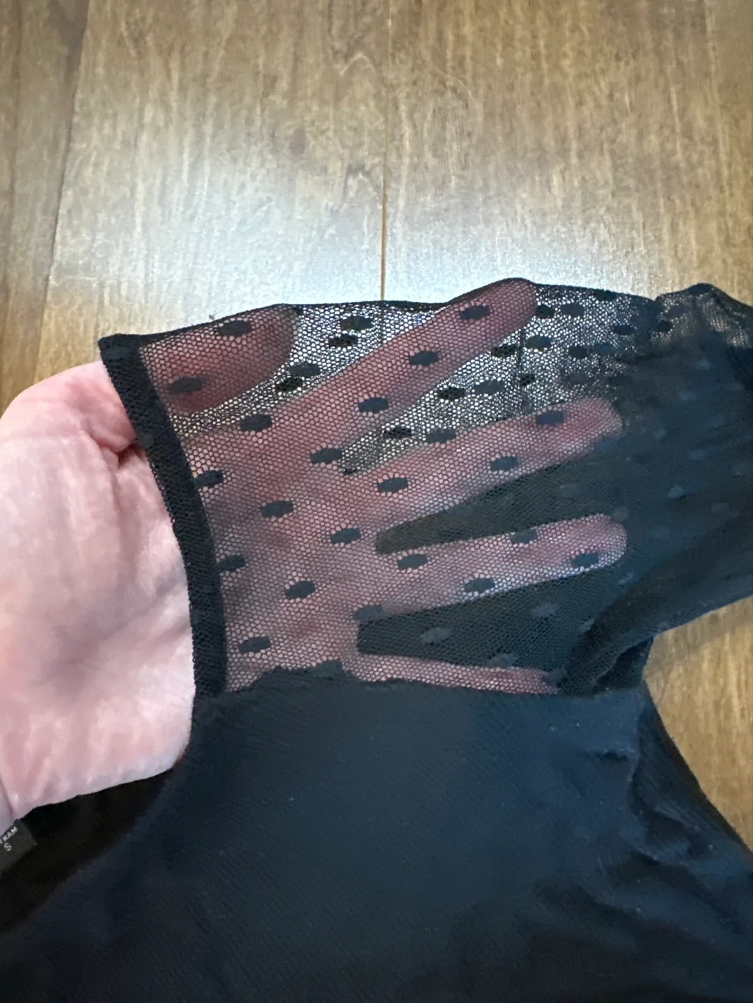 GUESS 3/4 Sleeve Top image indicator(2)