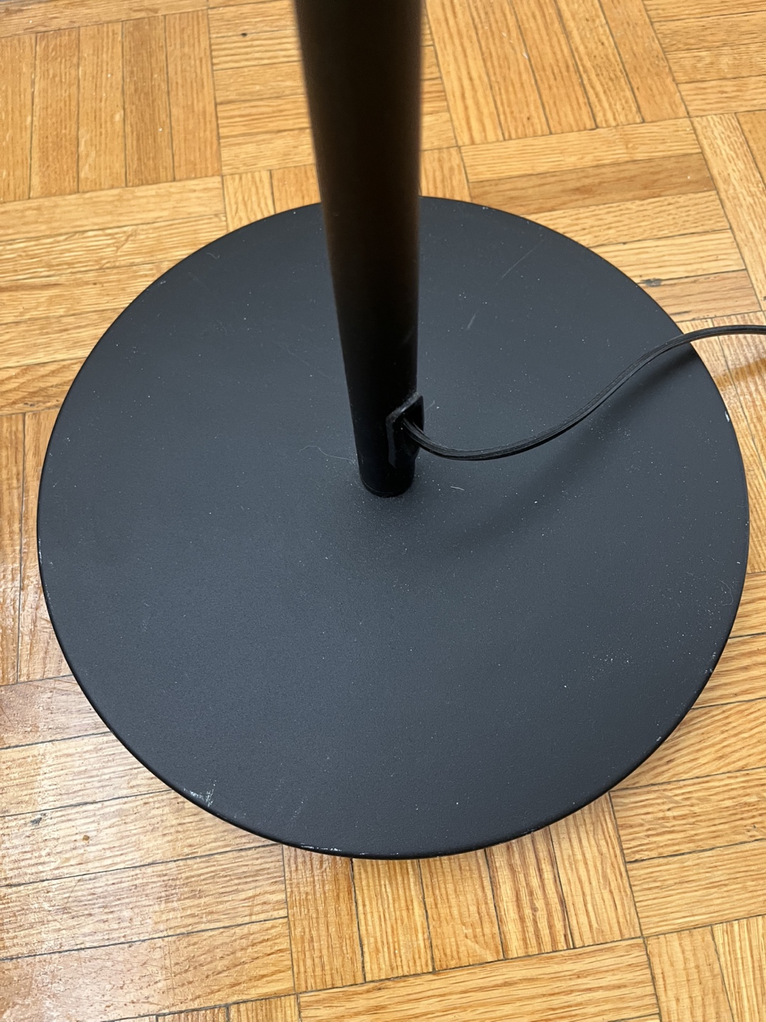 Black Floor Lamp - photo 2