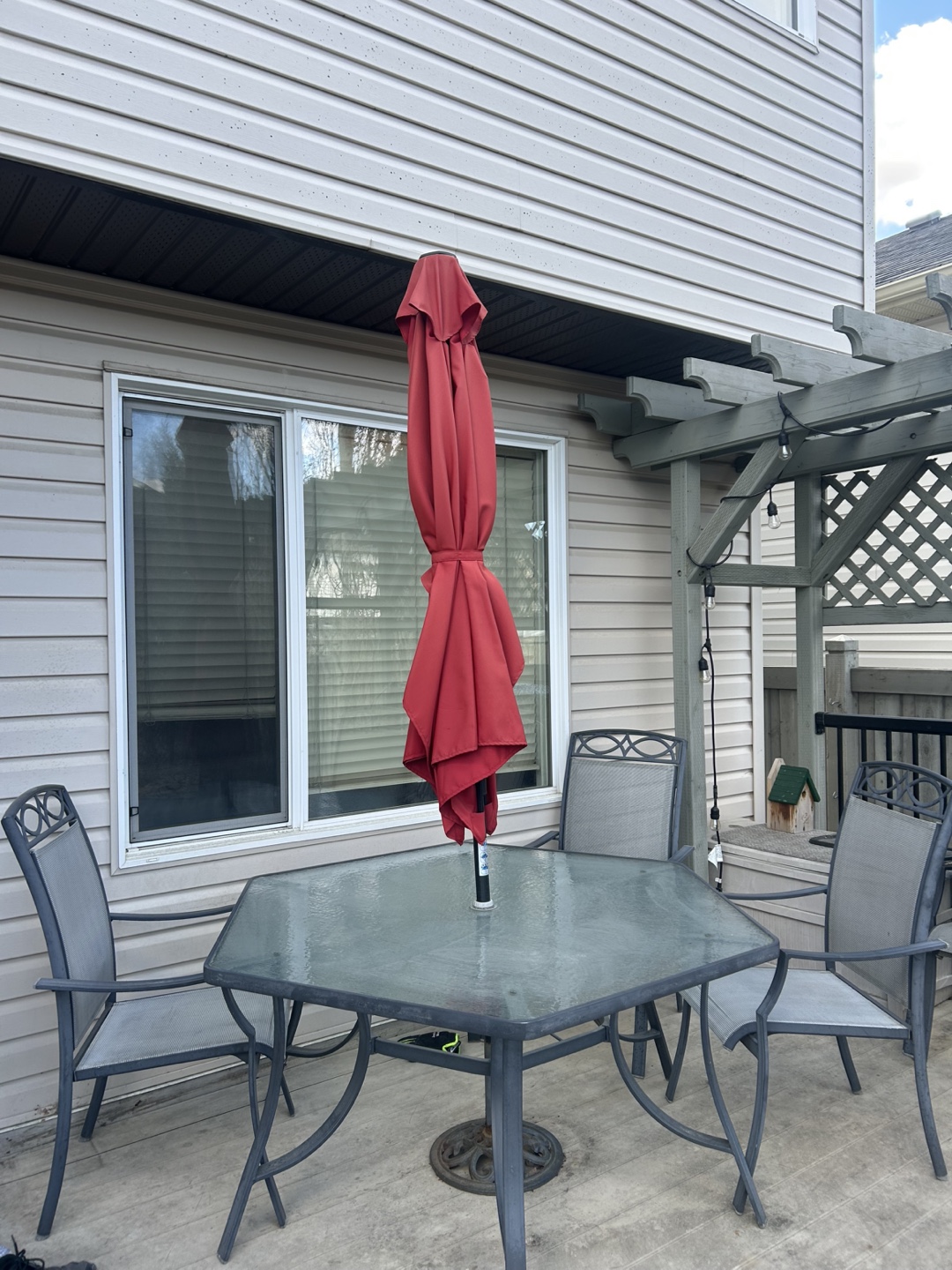 Patio Set - Table and  Six Chairs with Umbrella