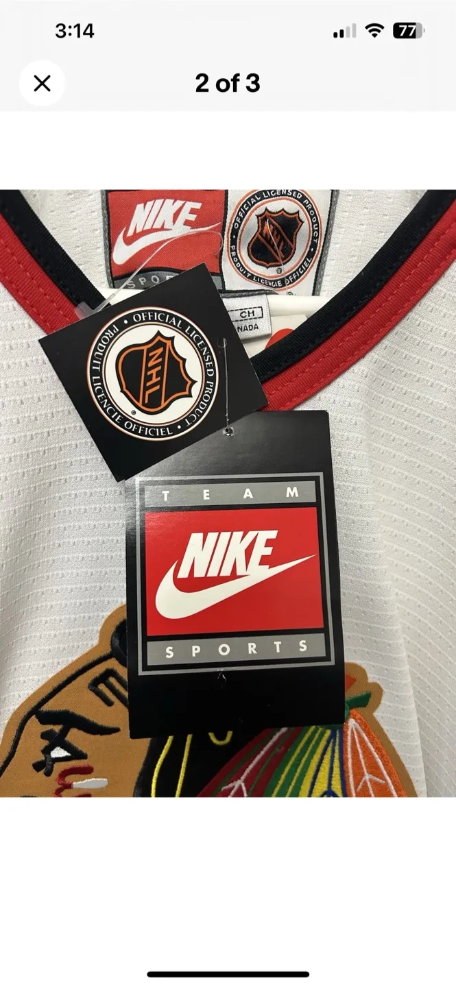 Vintage Nike Chicago Blackhawks NHL Jersey image indicator(2)