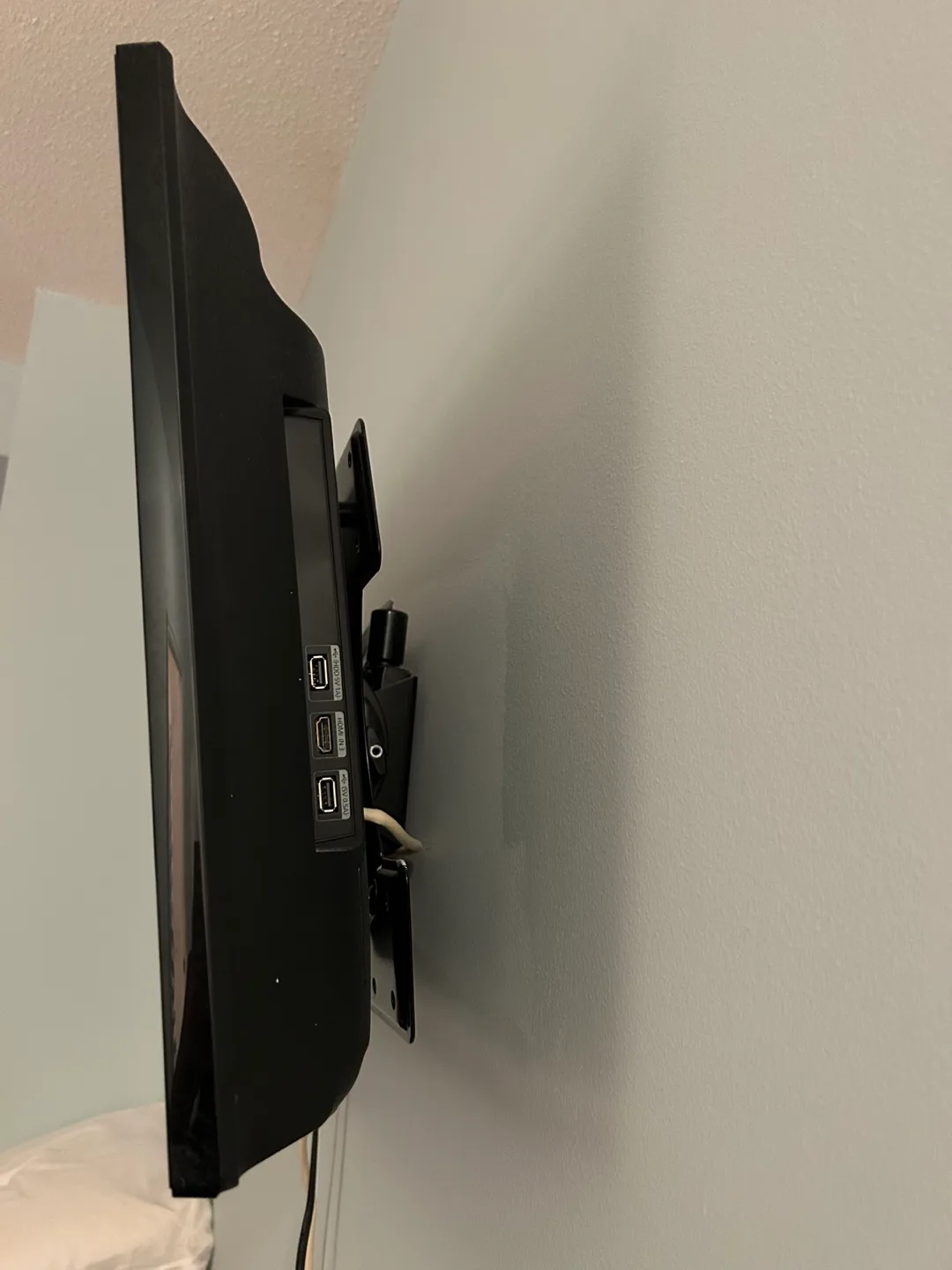 Samsung 32” TV image indicator(2)