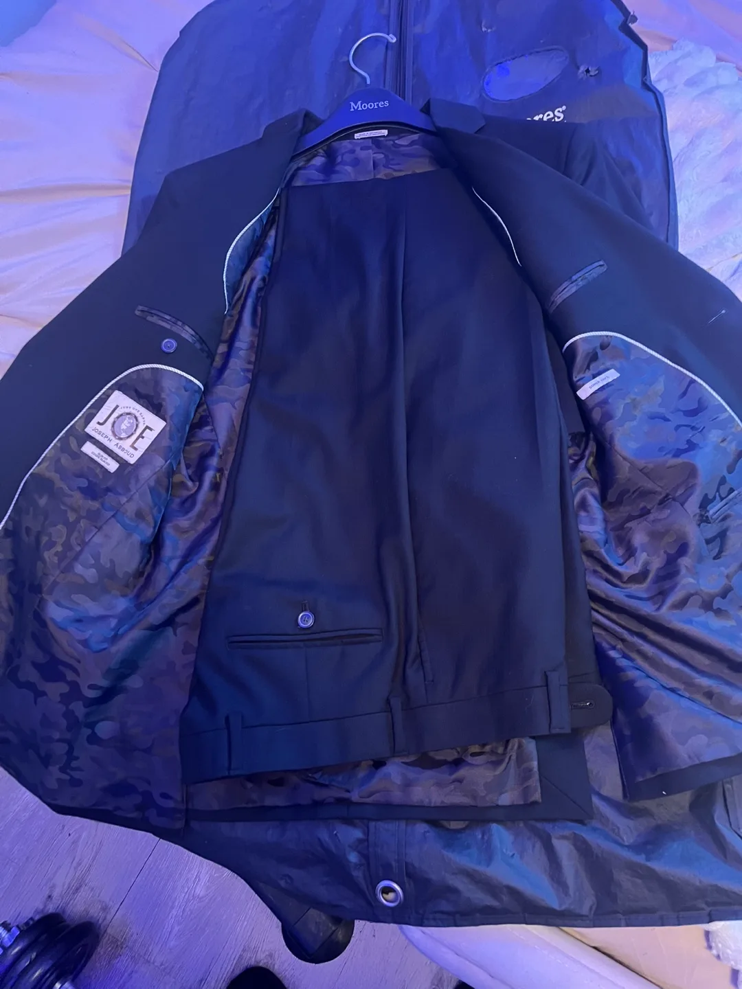 Moores Joe Fresh Black Suit image indicator(4)