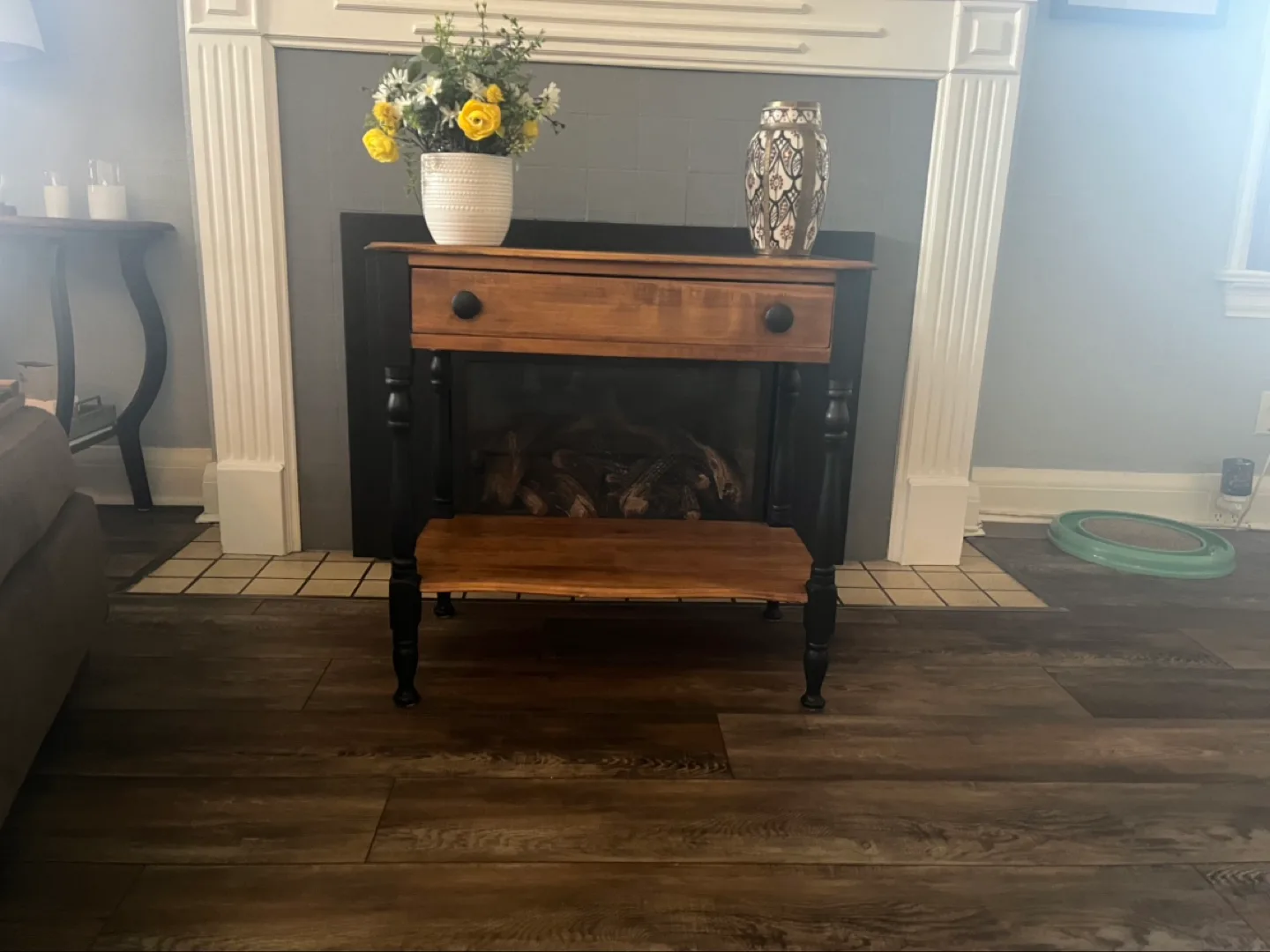Rustic Farmhouse End Table with Shelf thumbnail