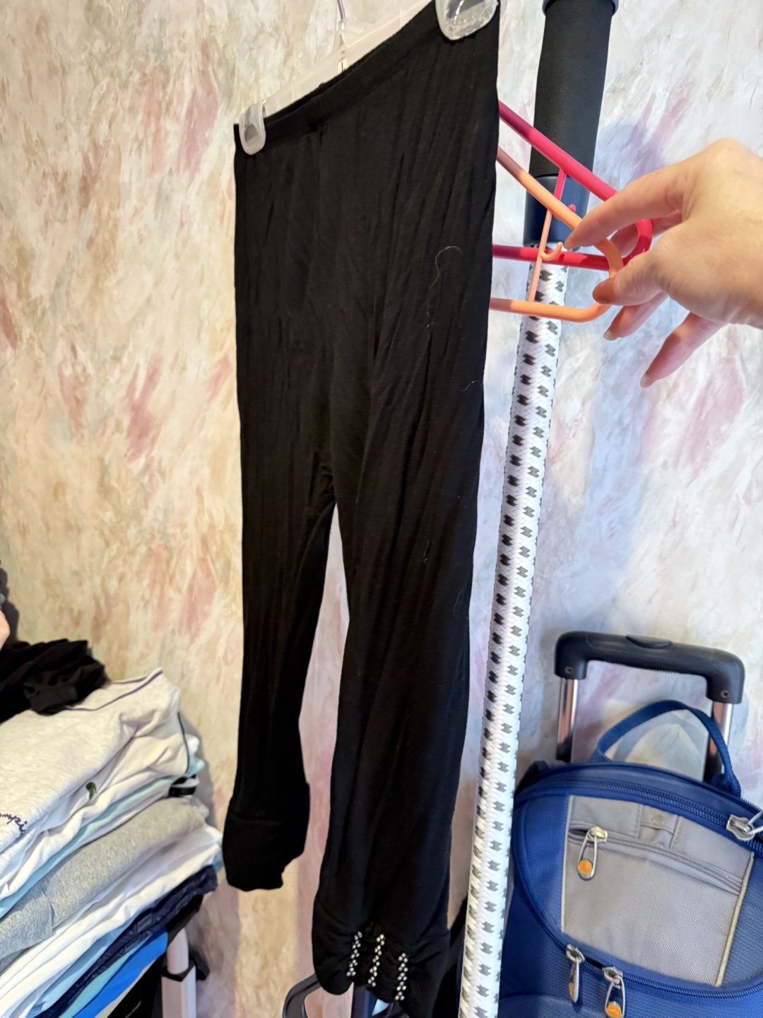 Black cropped leggings with embellishments