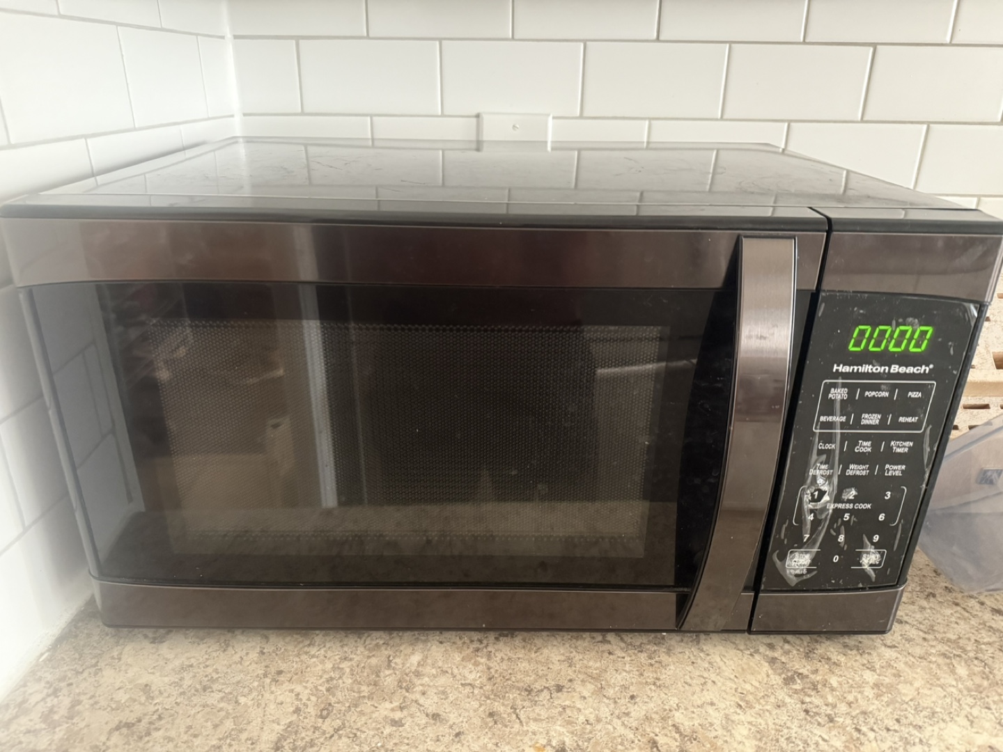 Hamilton Beach Microwave - Over the Counter