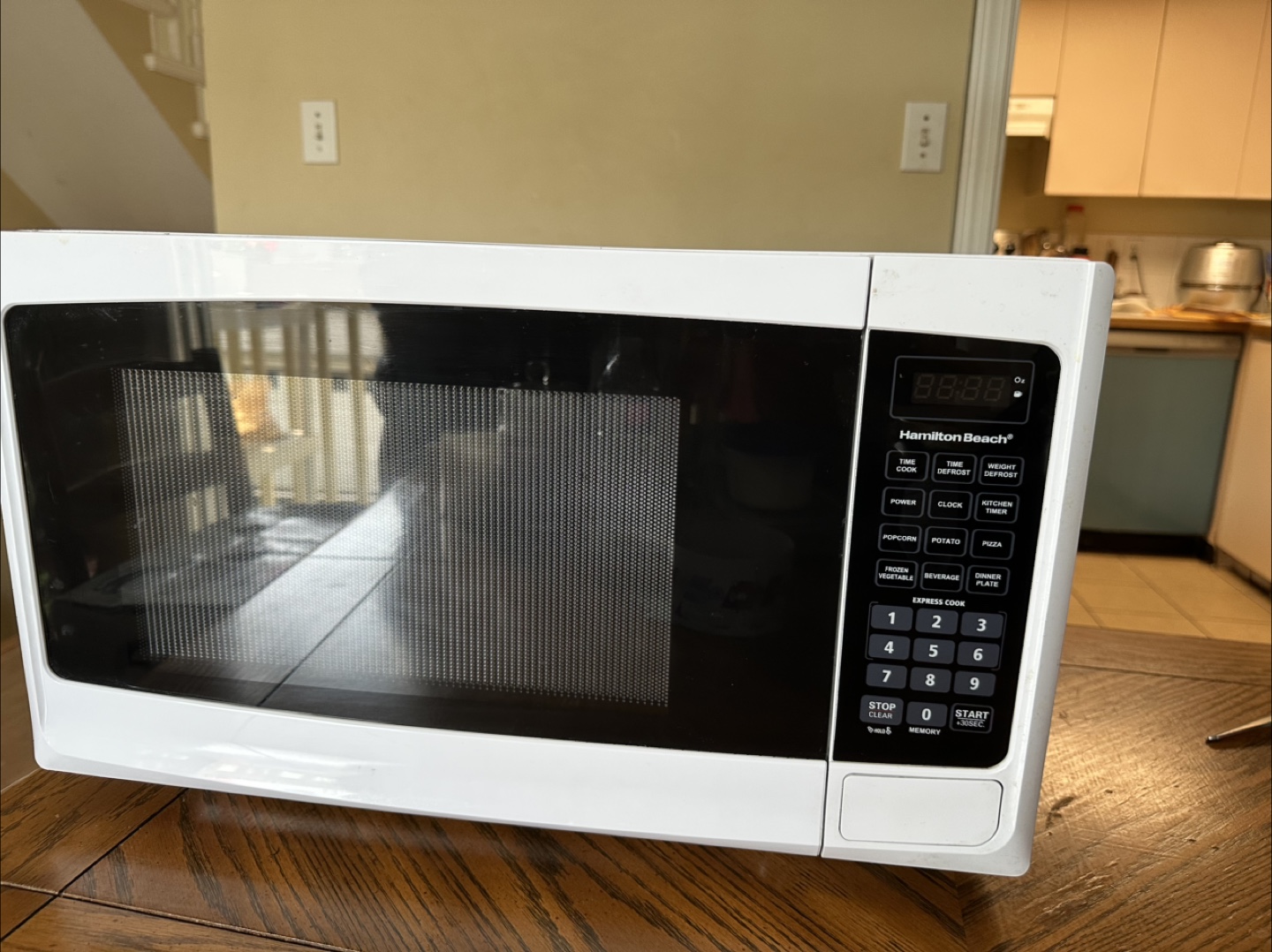Moving Sale! Hamilton Beach Microwave