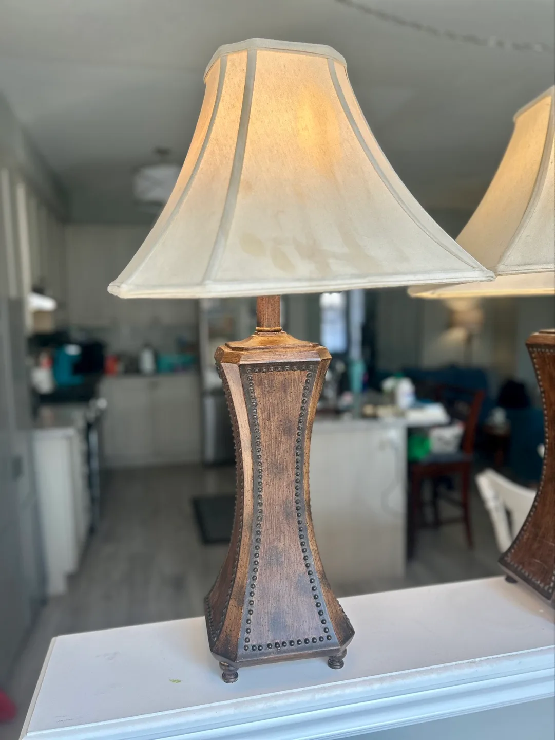 🌾 Rustic Farmhouse Table Lamps – Matching Pair