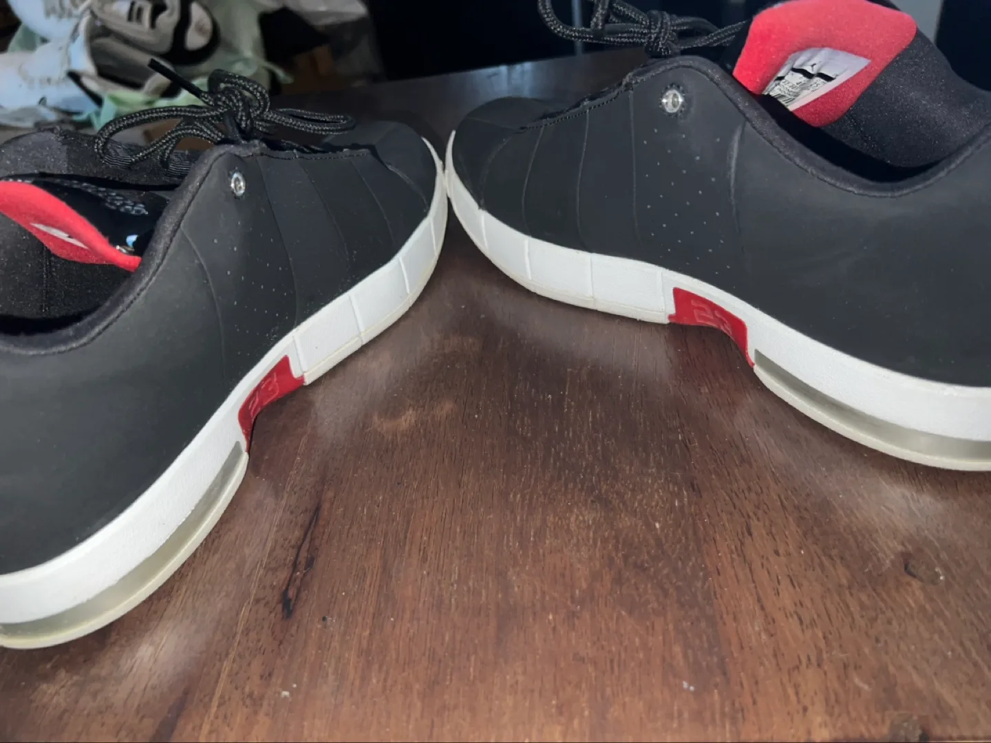 Jordan Jumpman Team 1 Basketball Shoes - Black/Red - Size 7 Men image indicator(5)