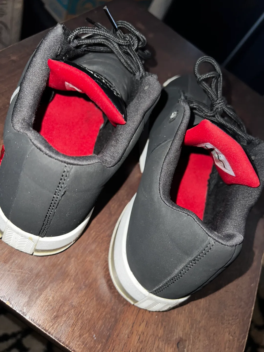 Jordan Jumpman Team 1 Basketball Shoes - Black/Red - Size 7 Men image indicator(6)