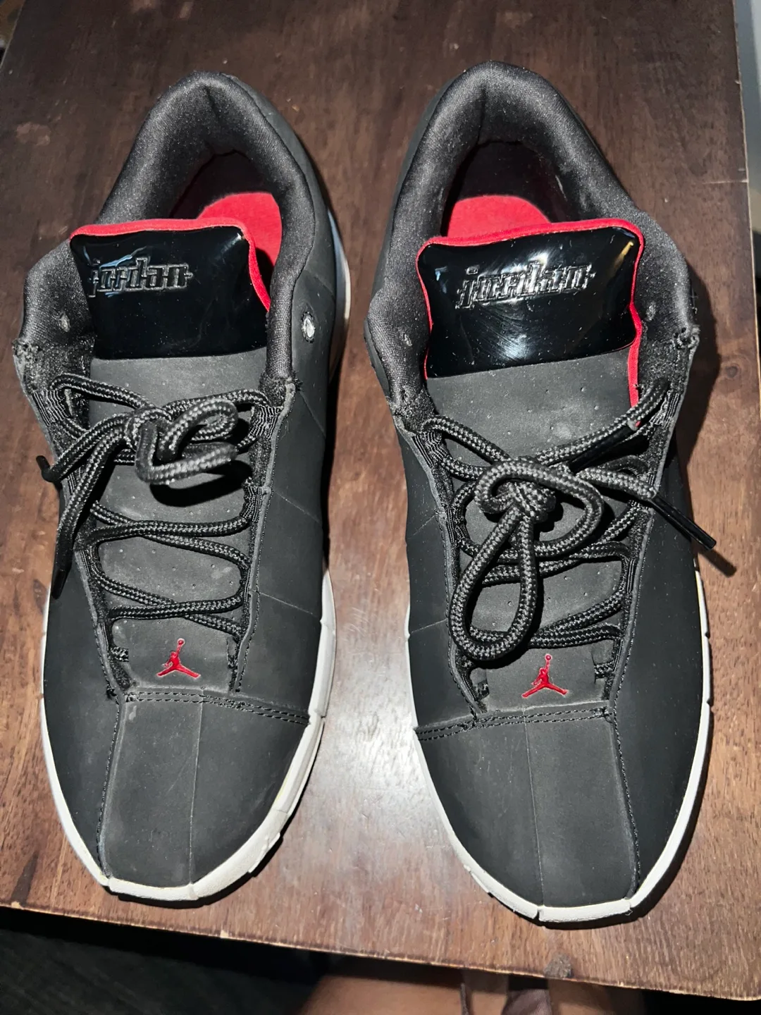 Jordan Jumpman Team 1 Basketball Shoes - Black/Red - Size 7 Men image indicator(2)