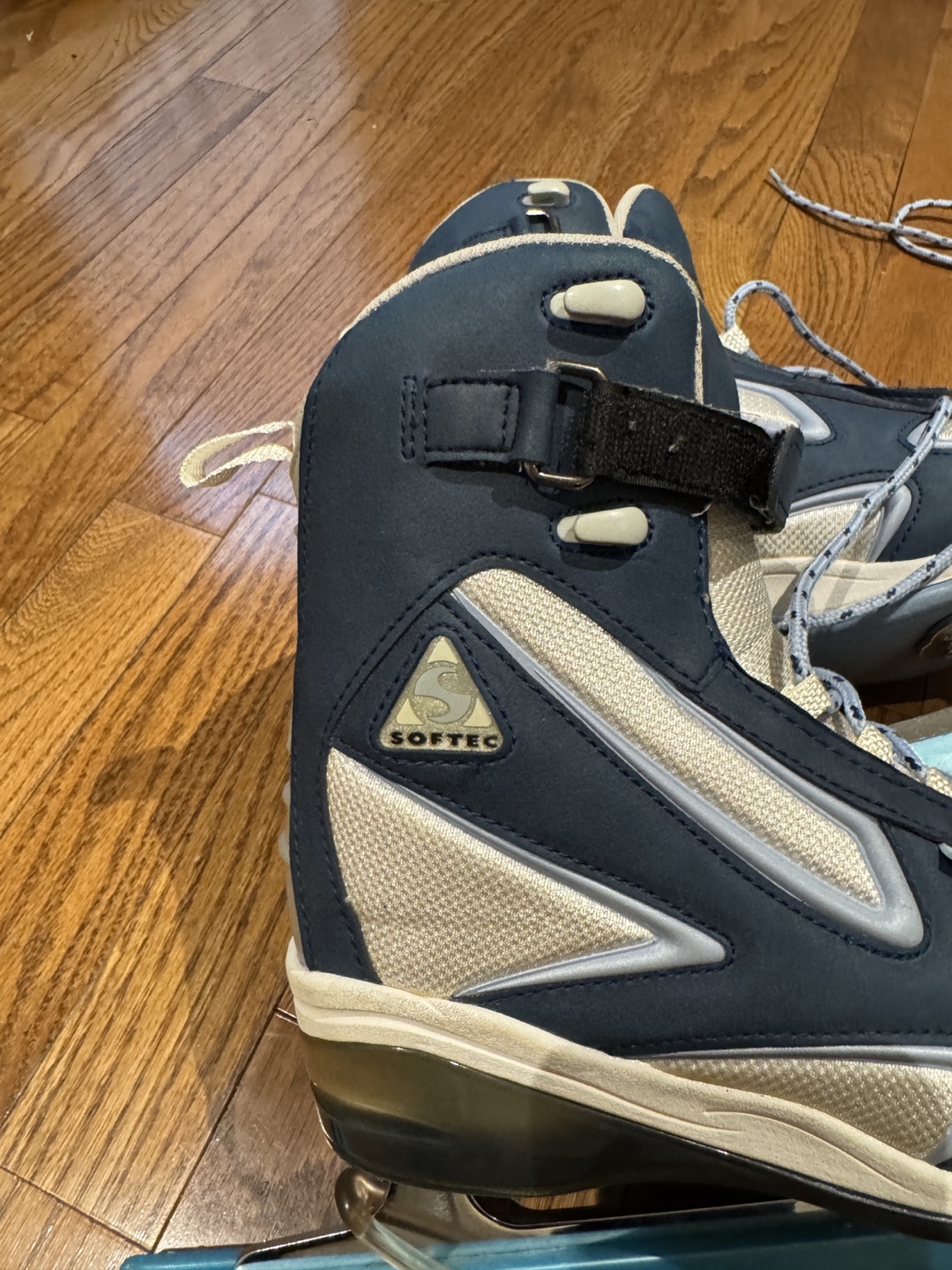 Jackson Ultima Softec Mark IV Women’s Figure Skates - Size 8 - photo 2
