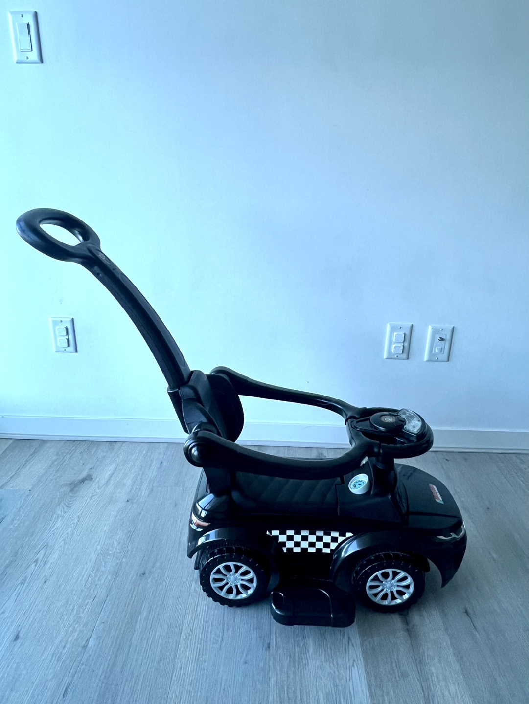 Black Kid's Ride-On Car with Push Handle - photo 5
