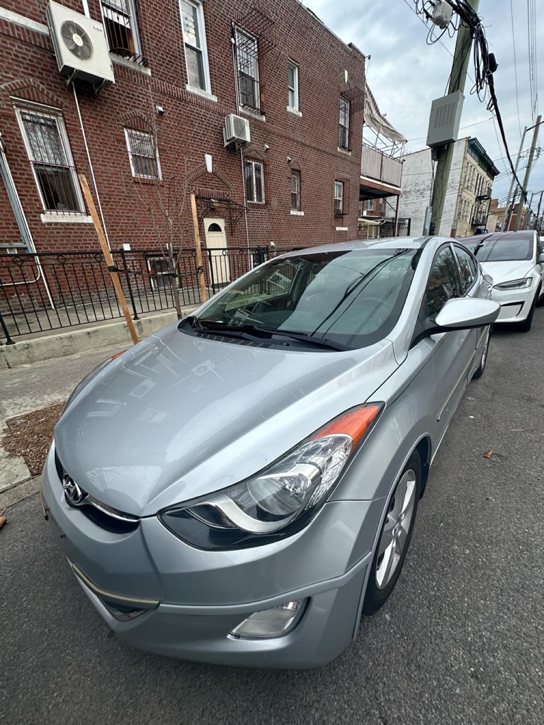 2013 Hyundai Elantra - Silver - photo 2