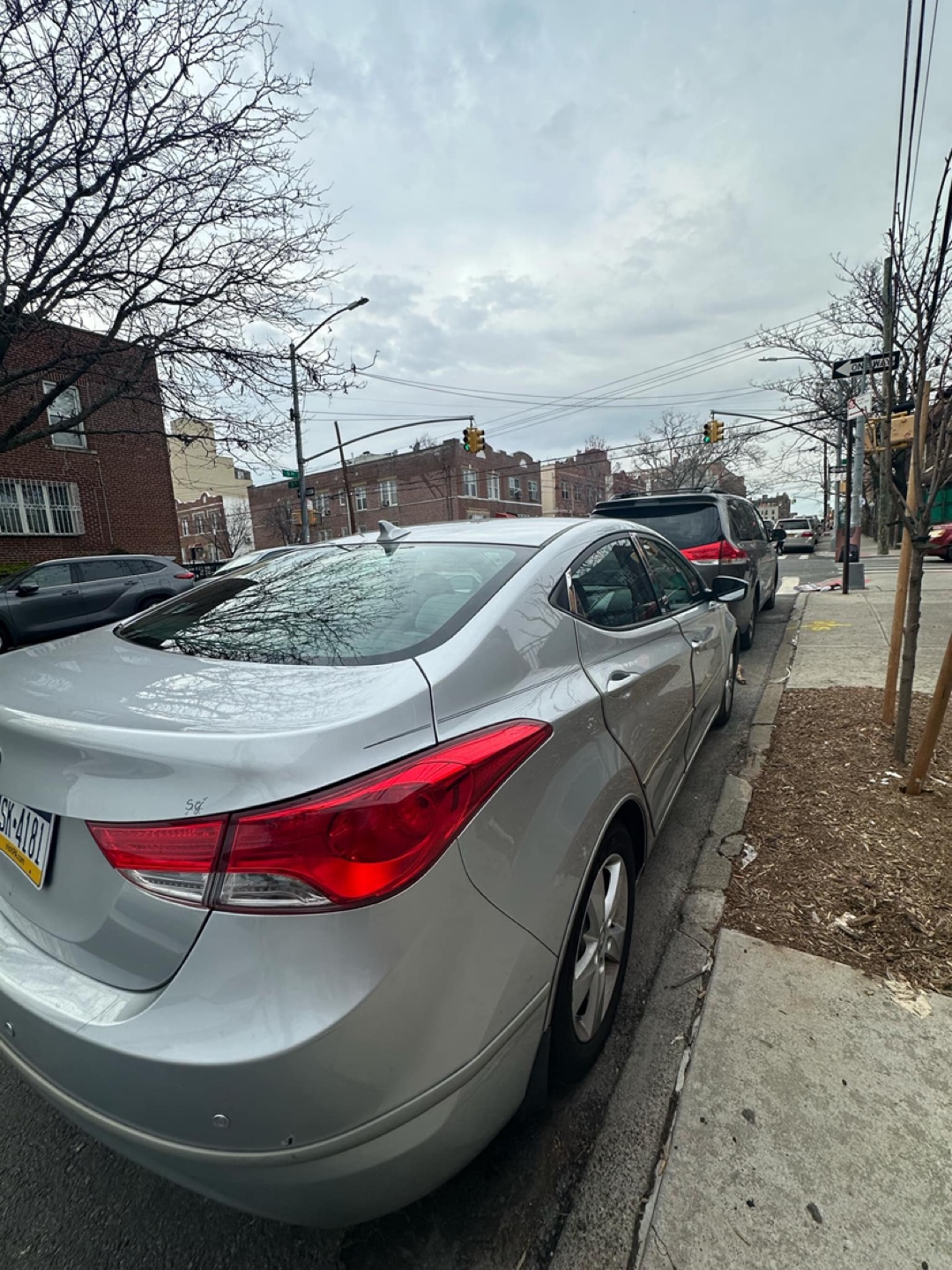 2013 Hyundai Elantra - Silver - photo 3