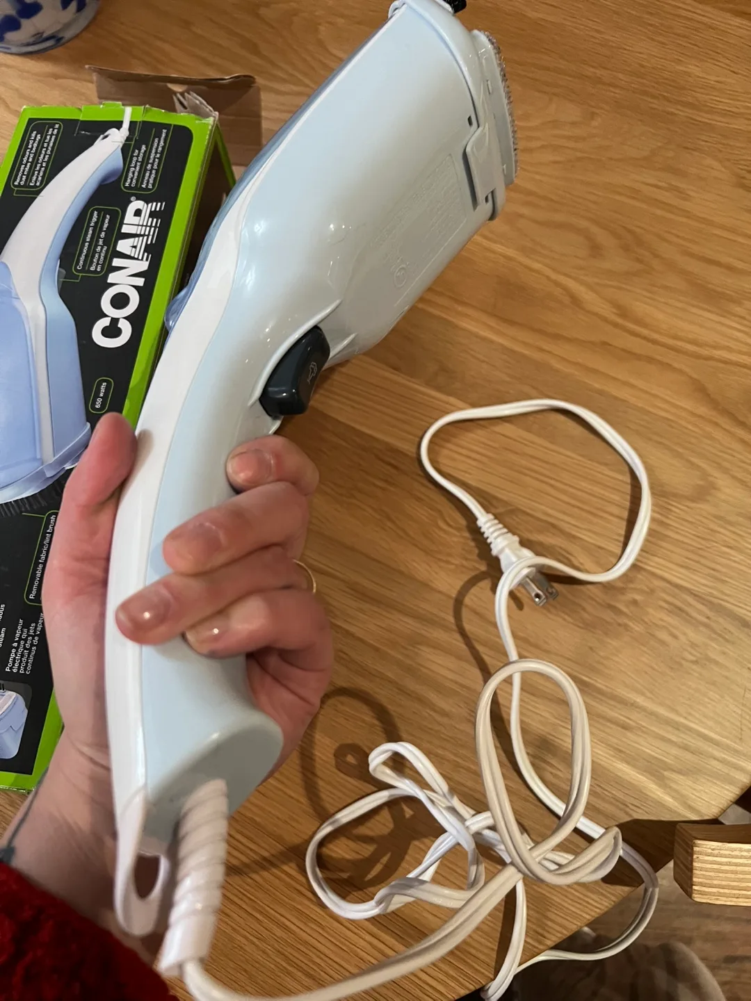 Conair Handheld Fabric Steamer image indicator(2)