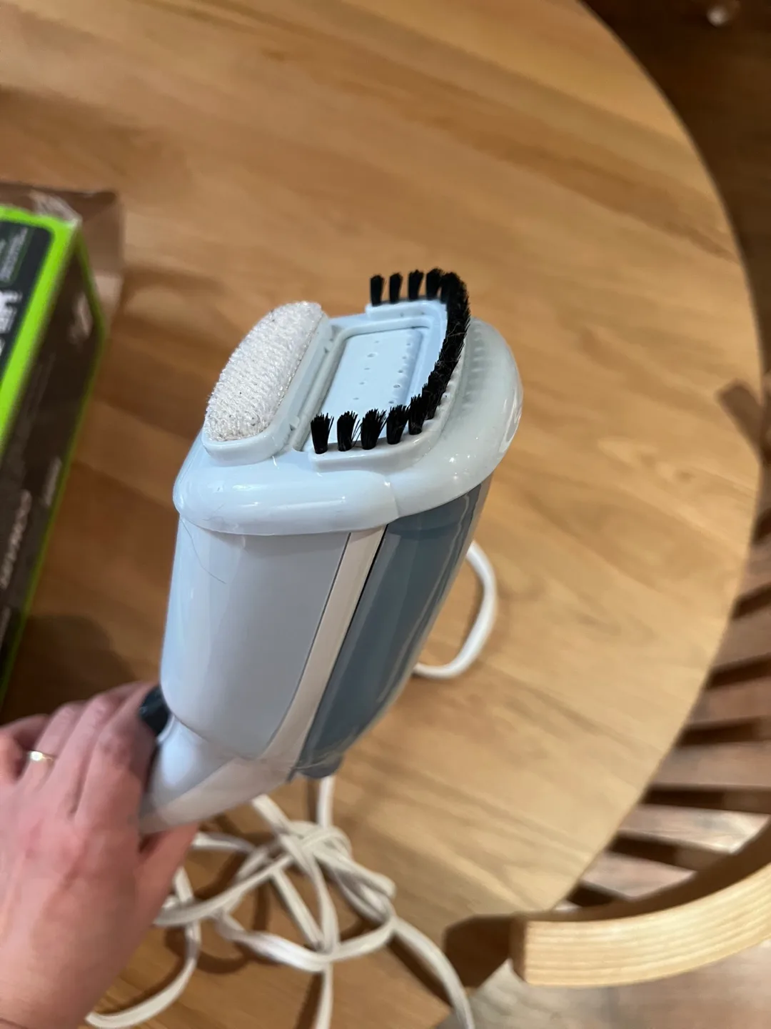 Conair Handheld Fabric Steamer image indicator(3)