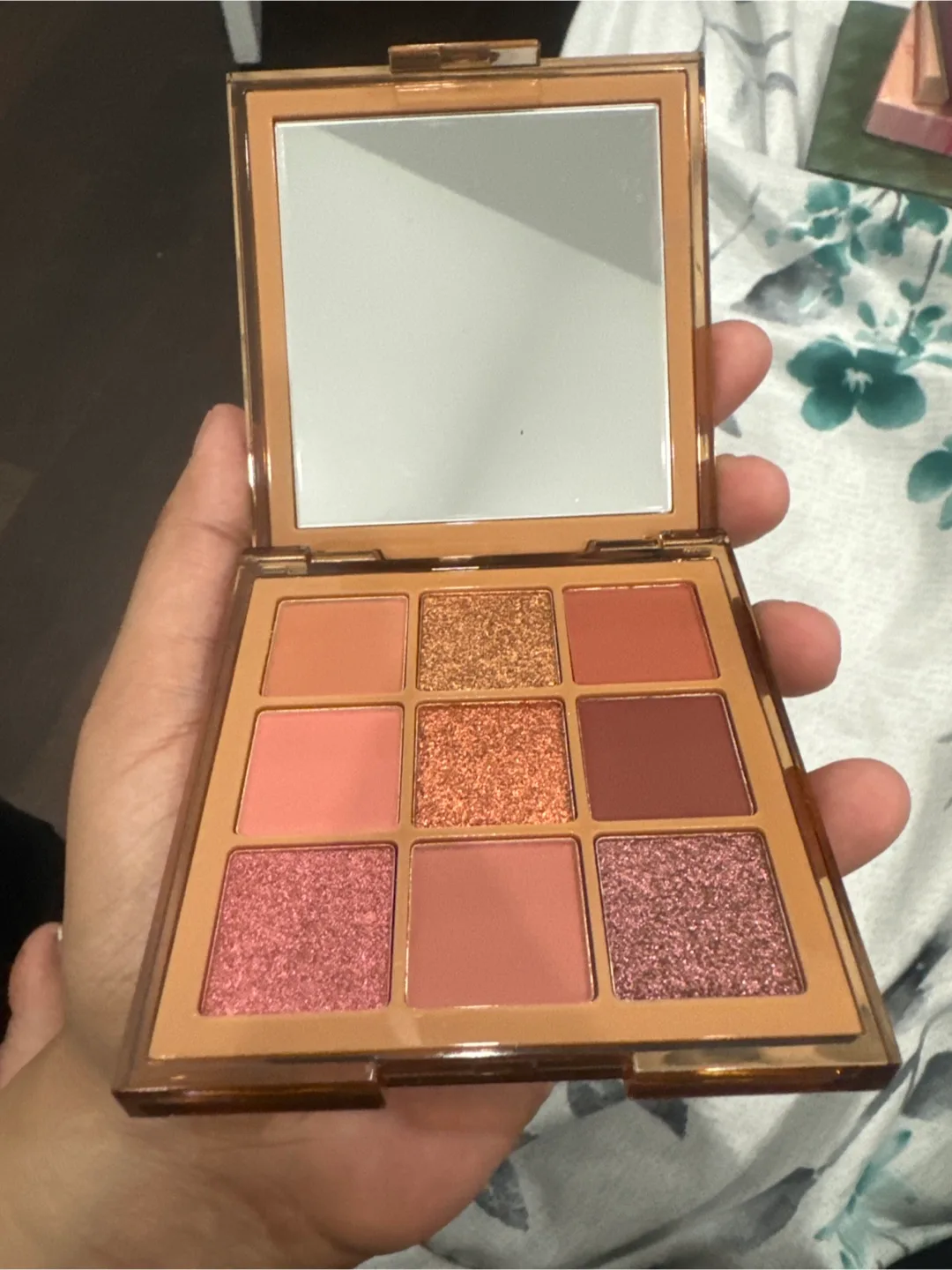 Huda Beauty Nude Eyeshadow Palette - Medium image indicator(2)