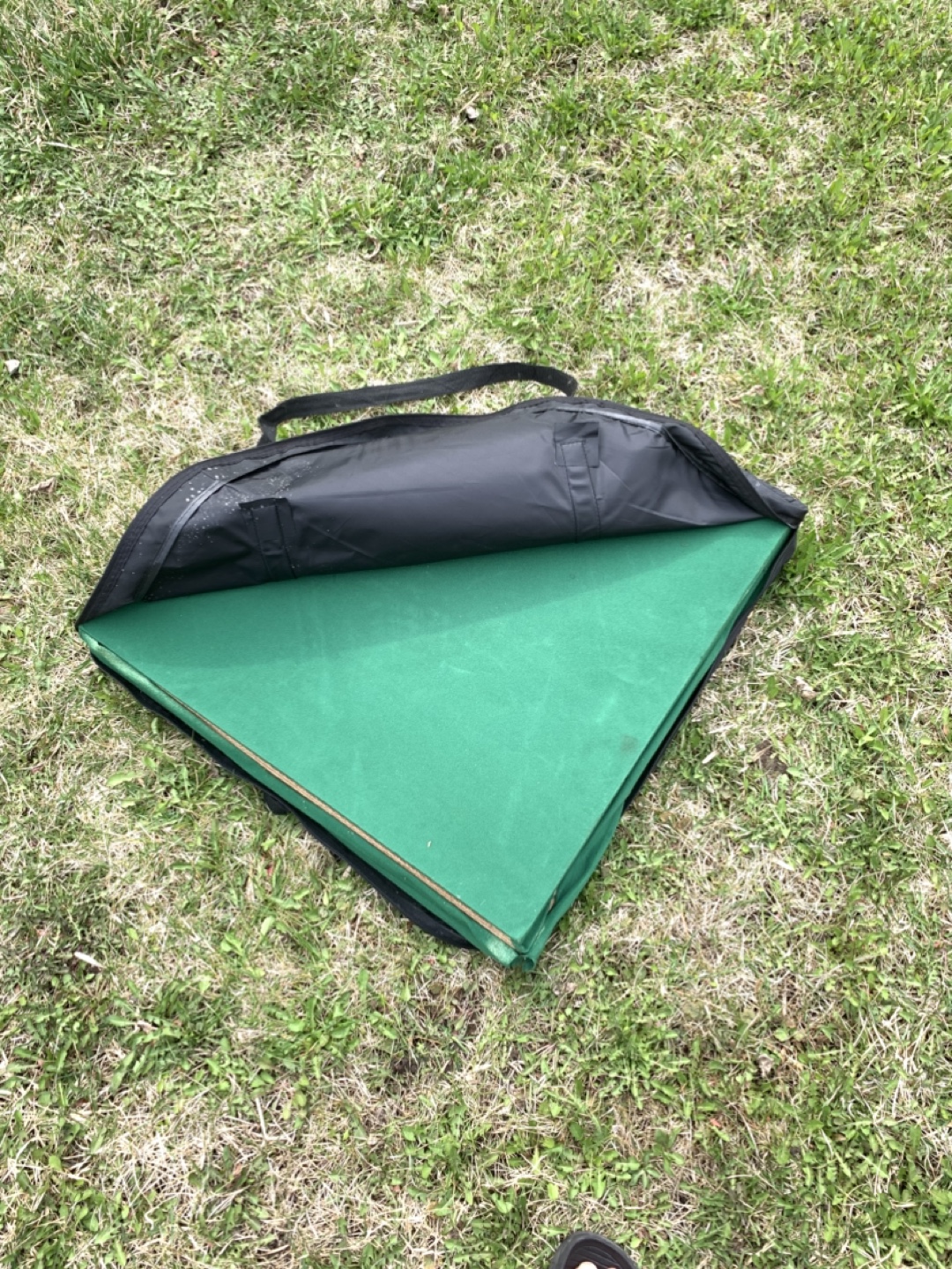 PARTY POKER TEXAS HOLD EM FOLDING GREEN TABLE TOP - photo 5