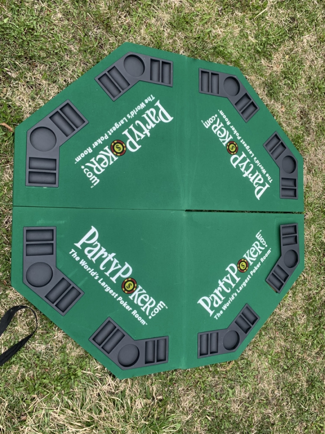 PARTY POKER TEXAS HOLD EM FOLDING GREEN TABLE TOP